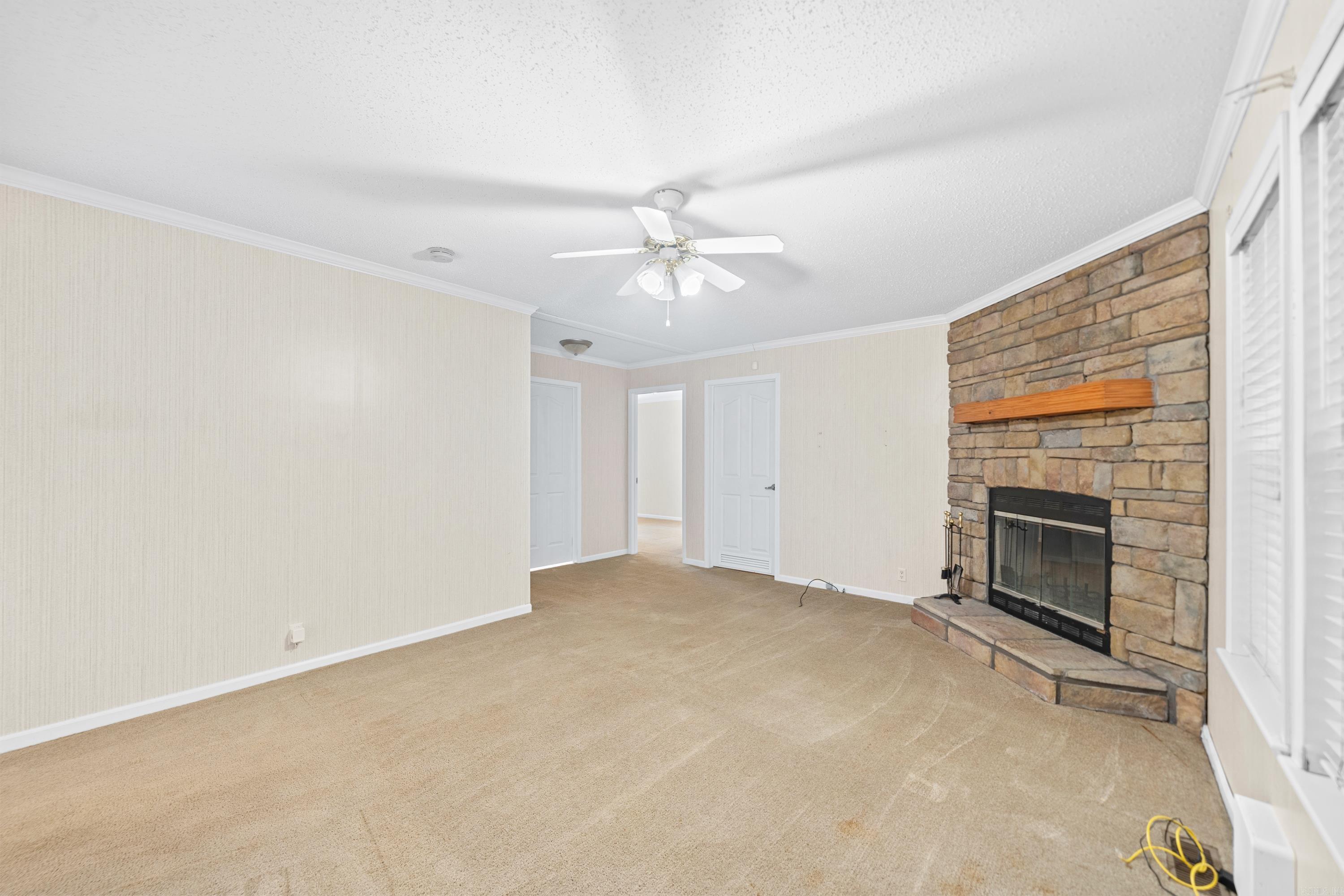 326  South  Mount Ida, AR