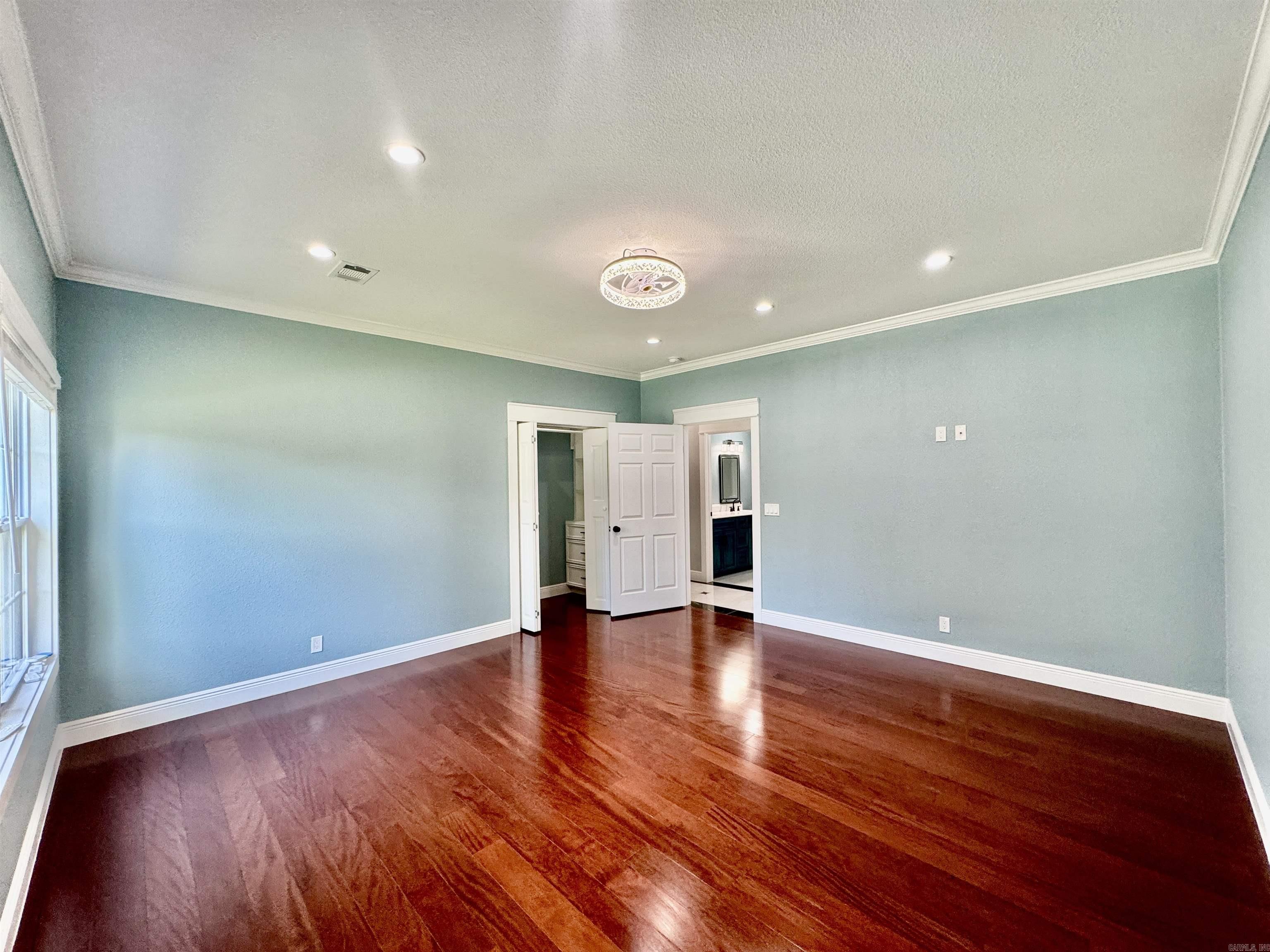 2559 Spring Street Hot Springs, AR 71901