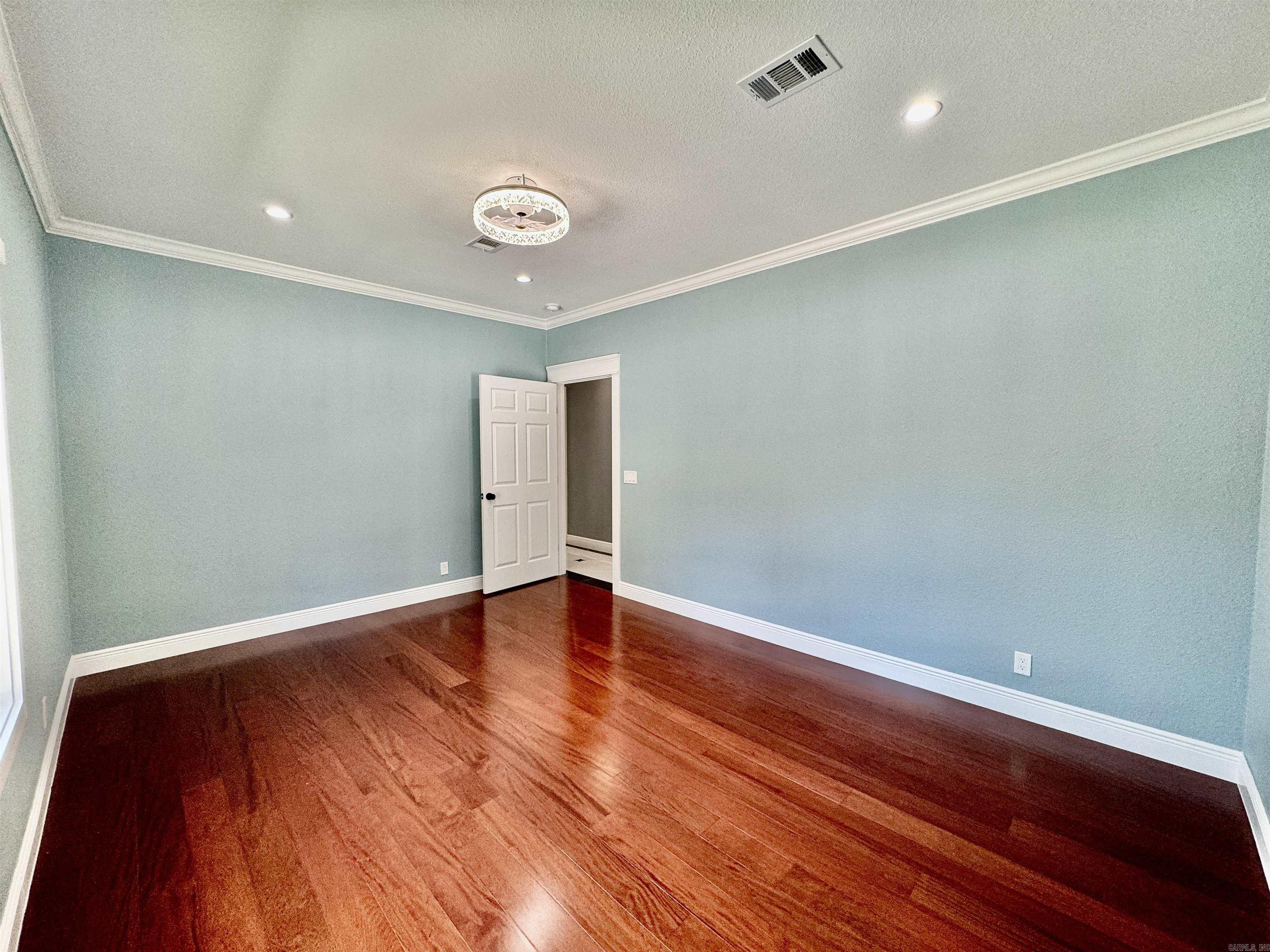 2559 Spring Street Hot Springs, AR 71901
