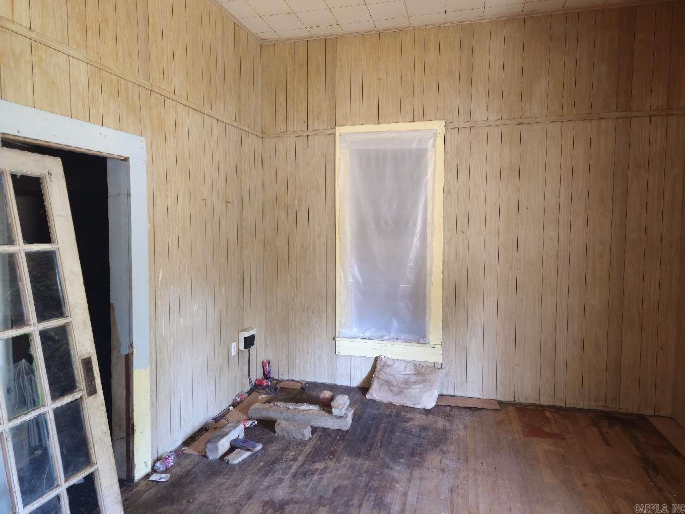 316 W 7th  Plainview, AR