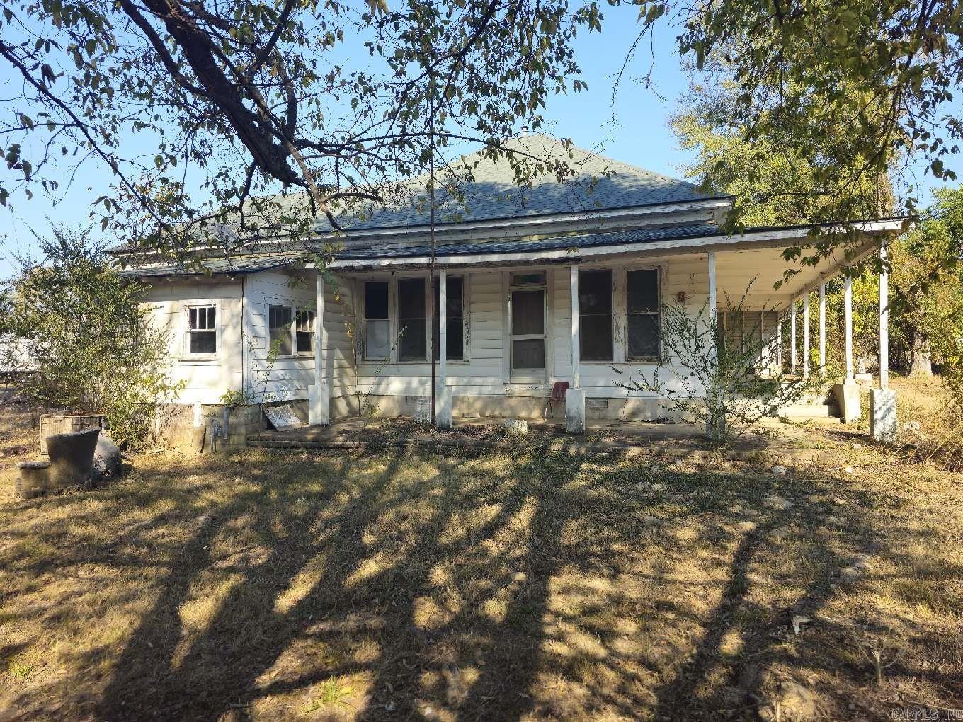 316 W 7th  Plainview, AR