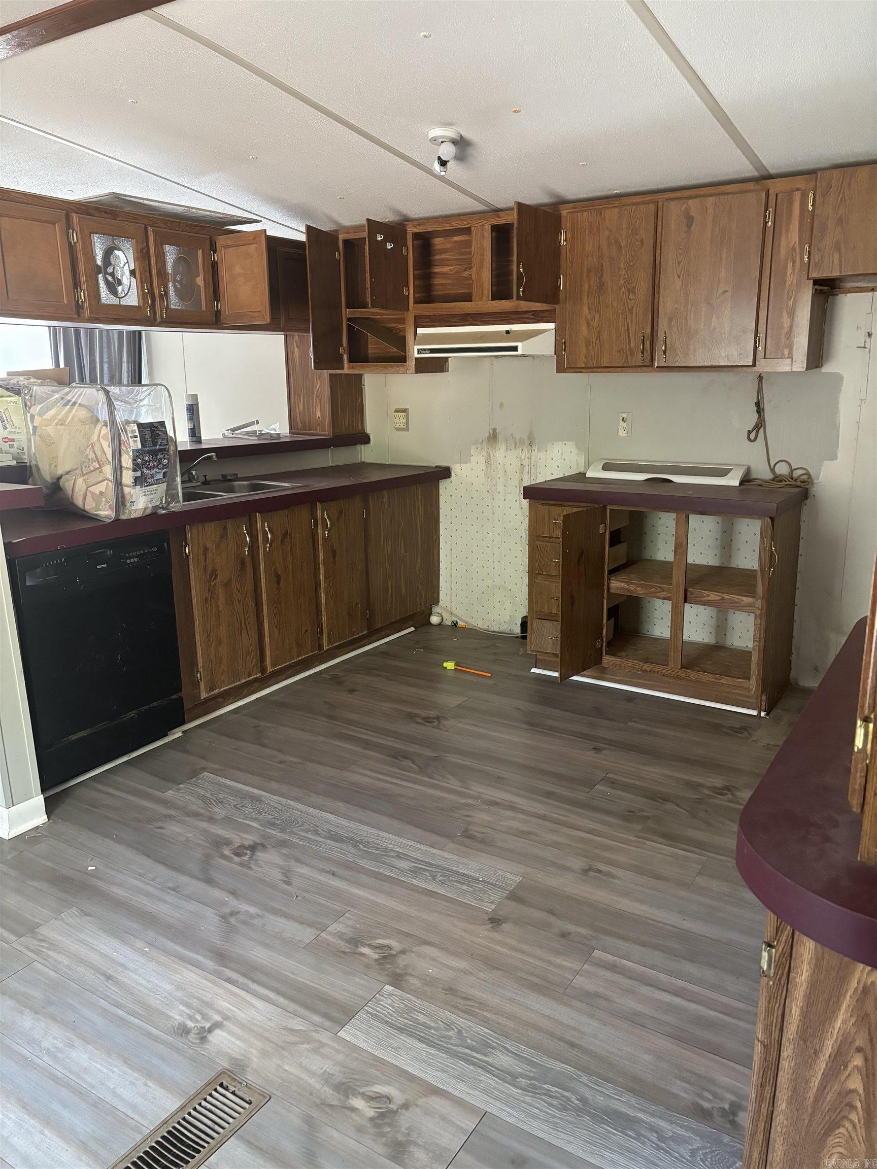 303  Tom Loyd Cuttoff  Malvern, AR