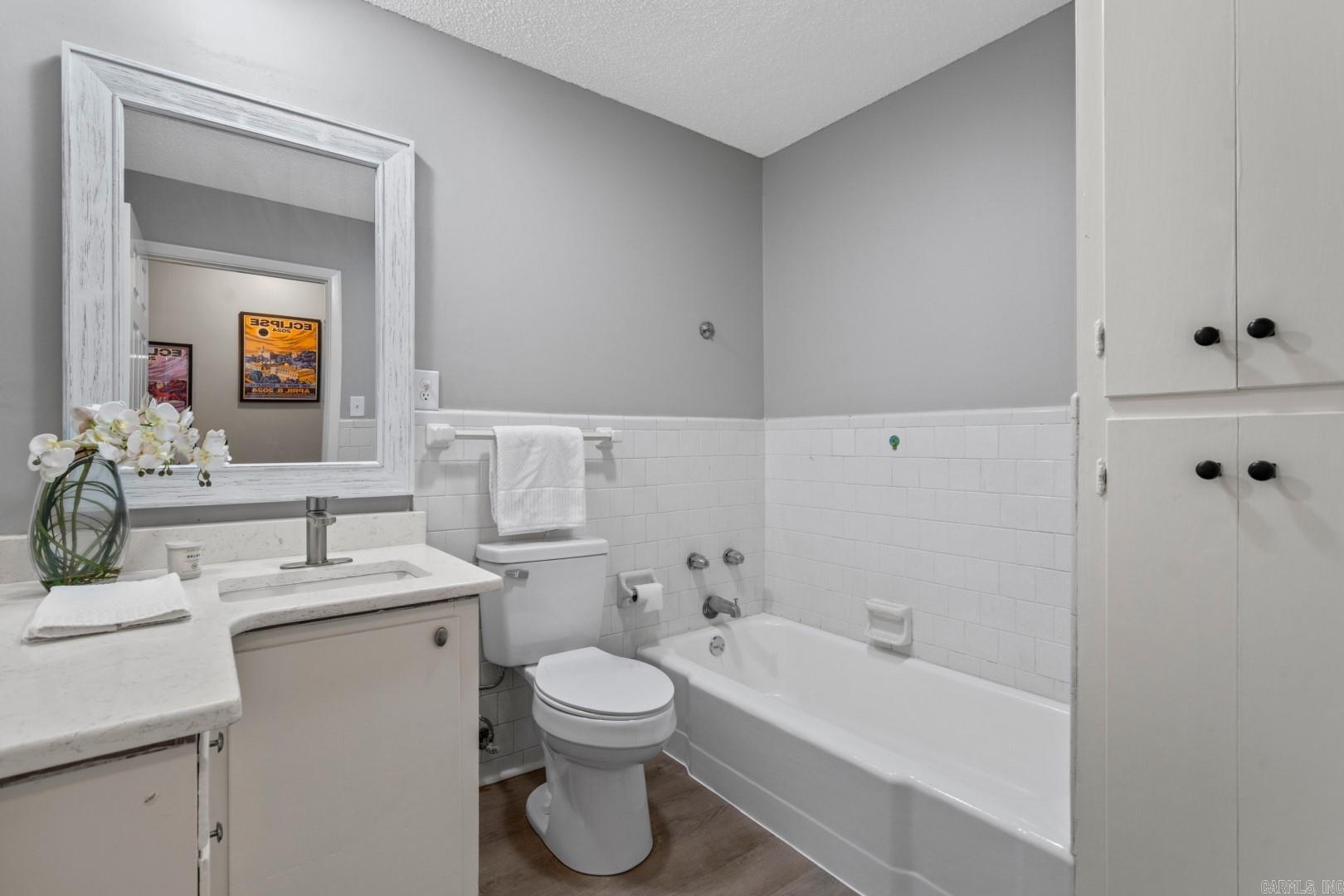 235 Echo Point Hot Springs, AR 71913