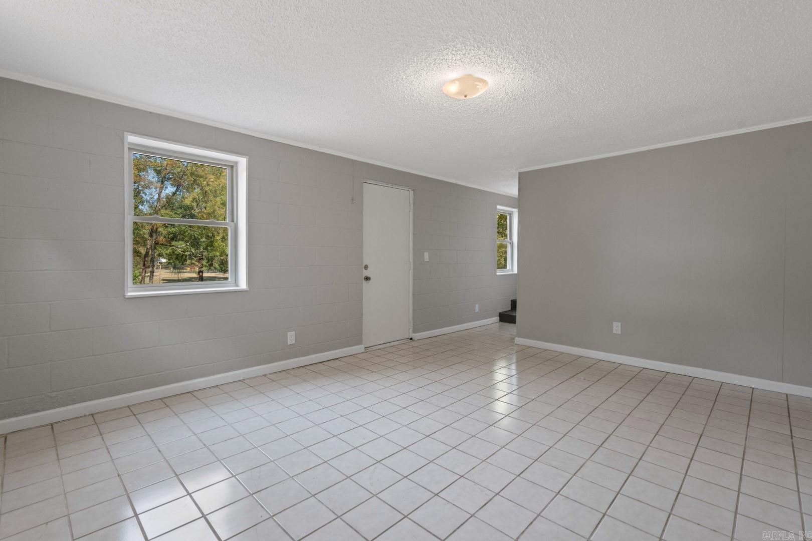 235 Echo Point Hot Springs, AR 71913