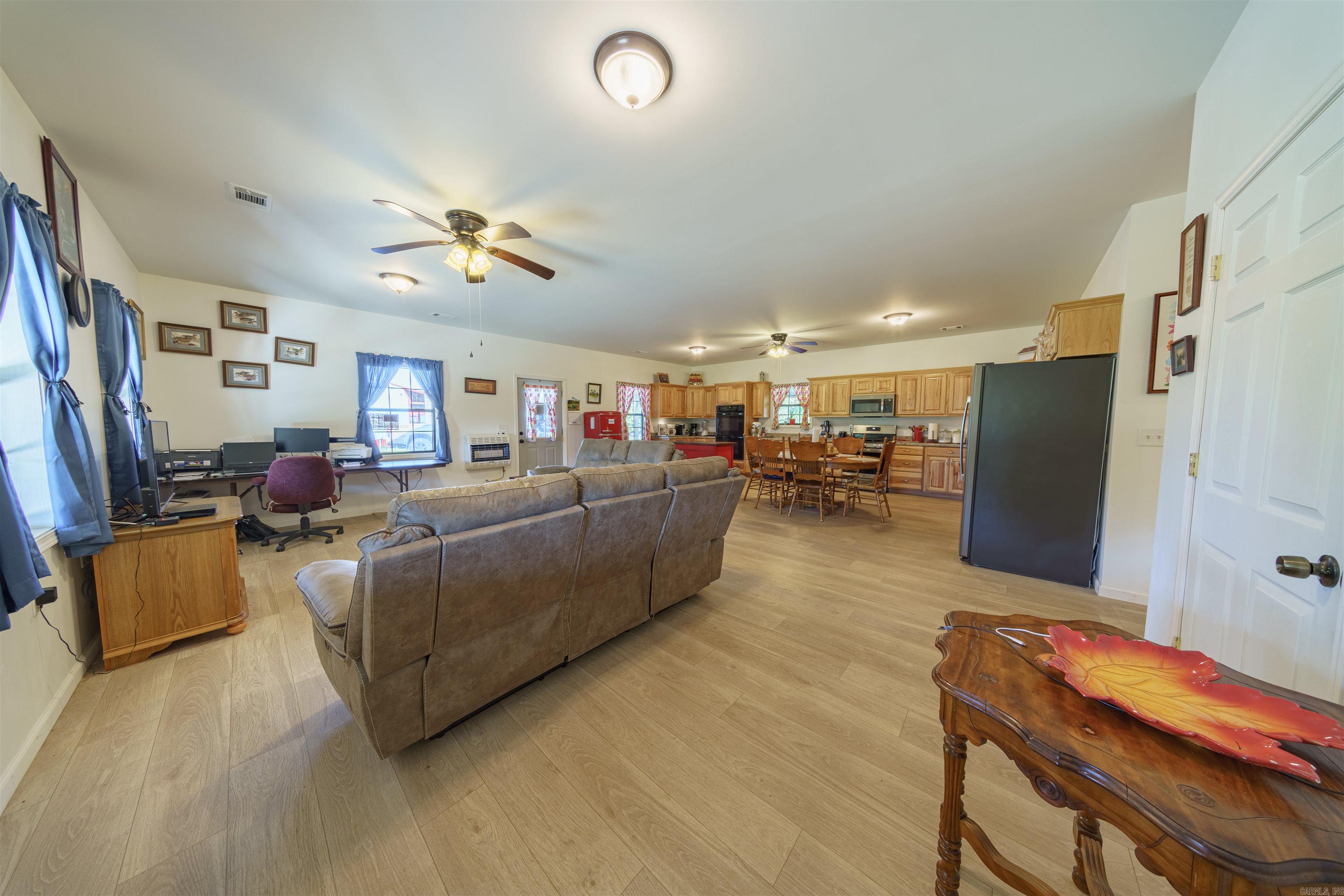 10  Strawberry Valley Rd  Ash Flat, AR