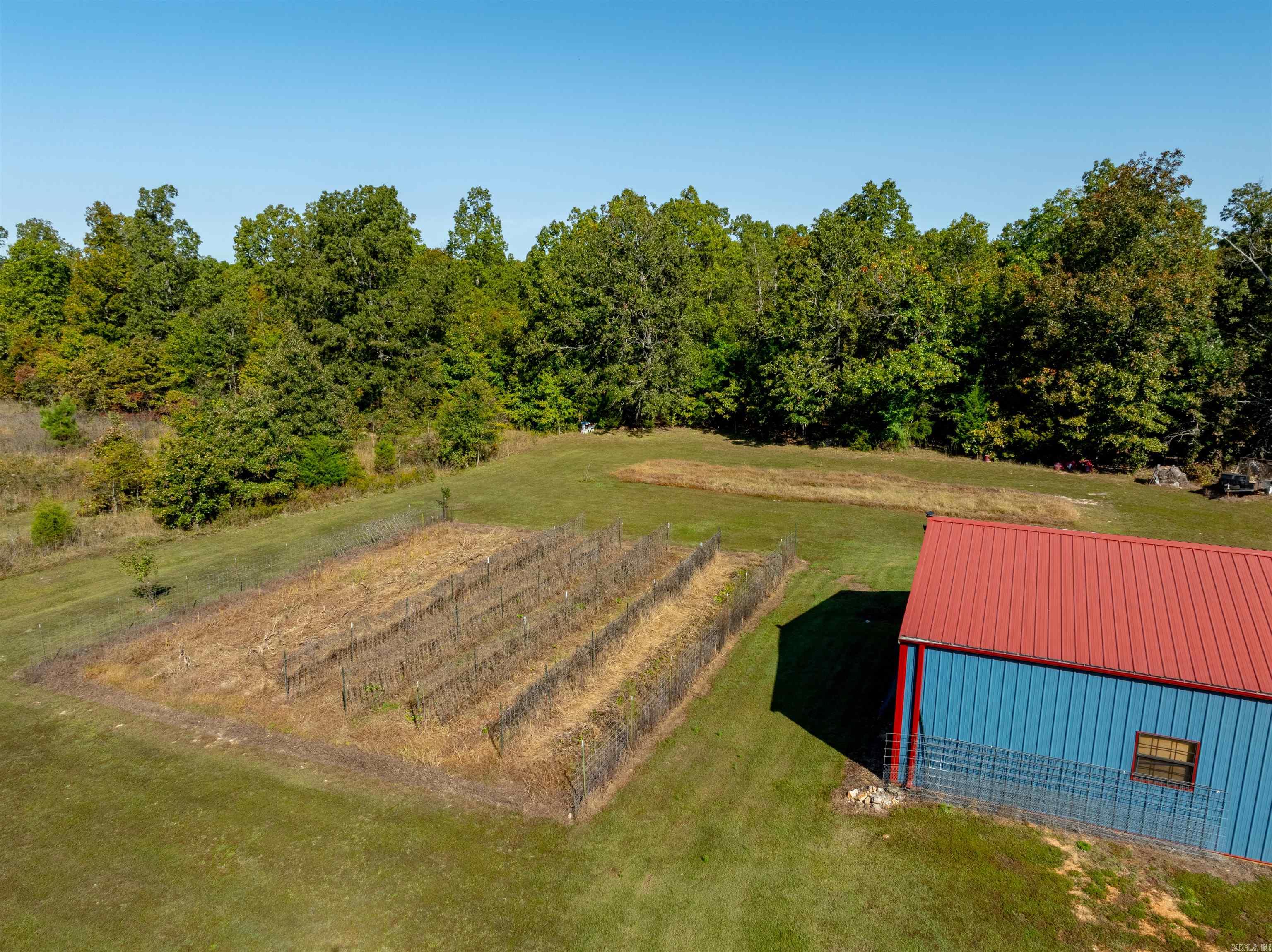 10  Strawberry Valley Rd  Ash Flat, AR
