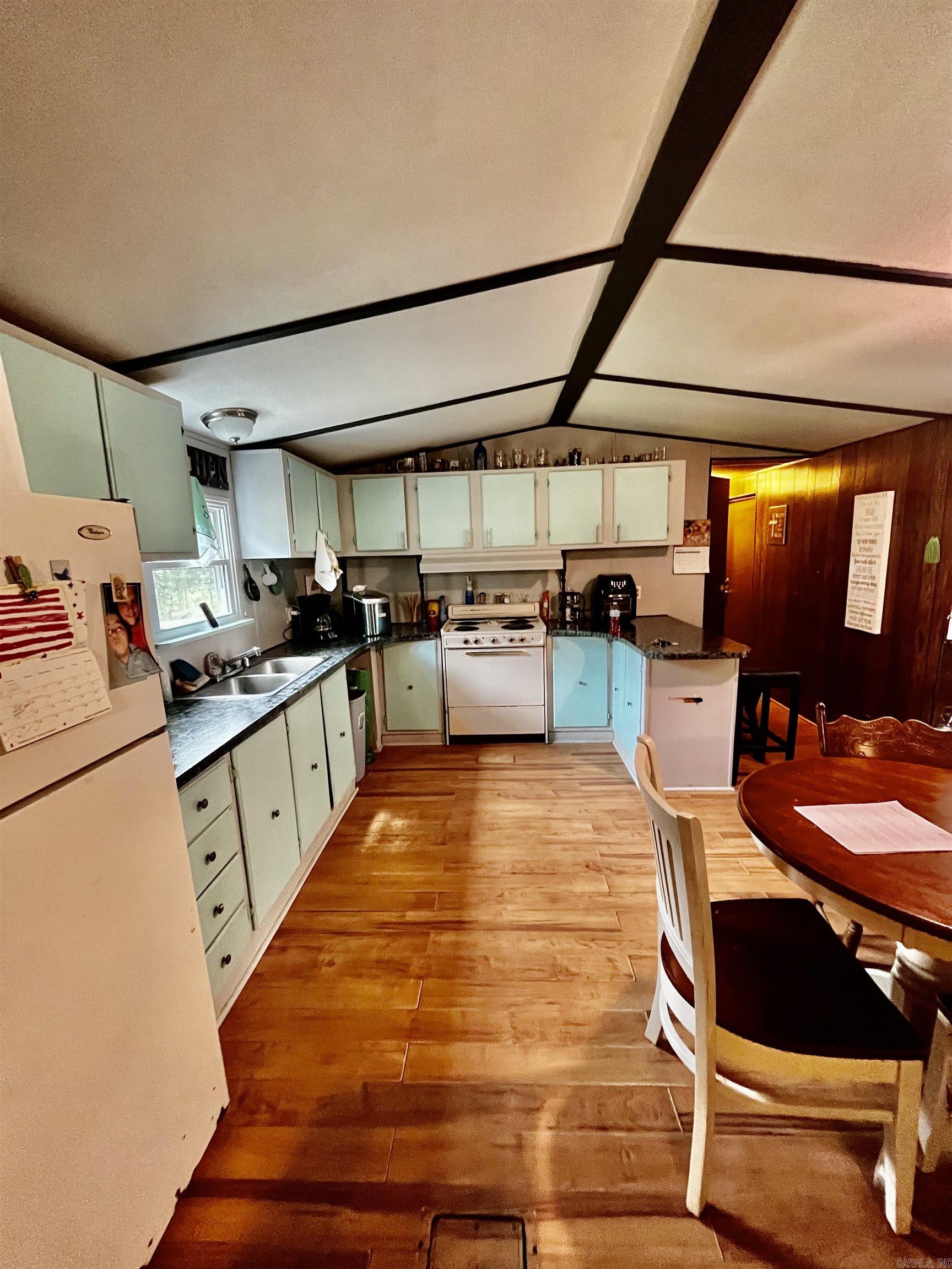2334  Hixon Loop  Malvern, AR