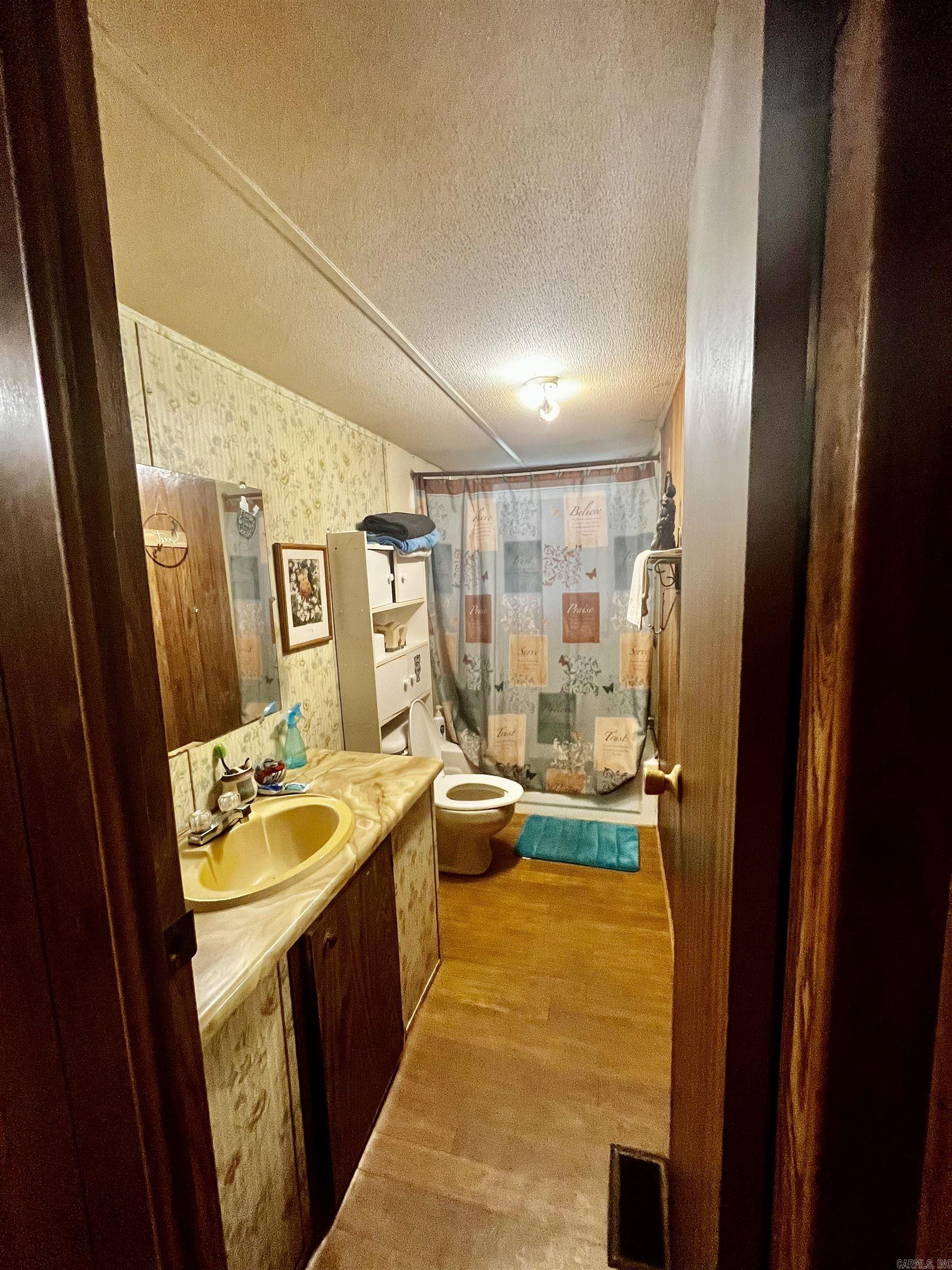 2334  Hixon Loop  Malvern, AR