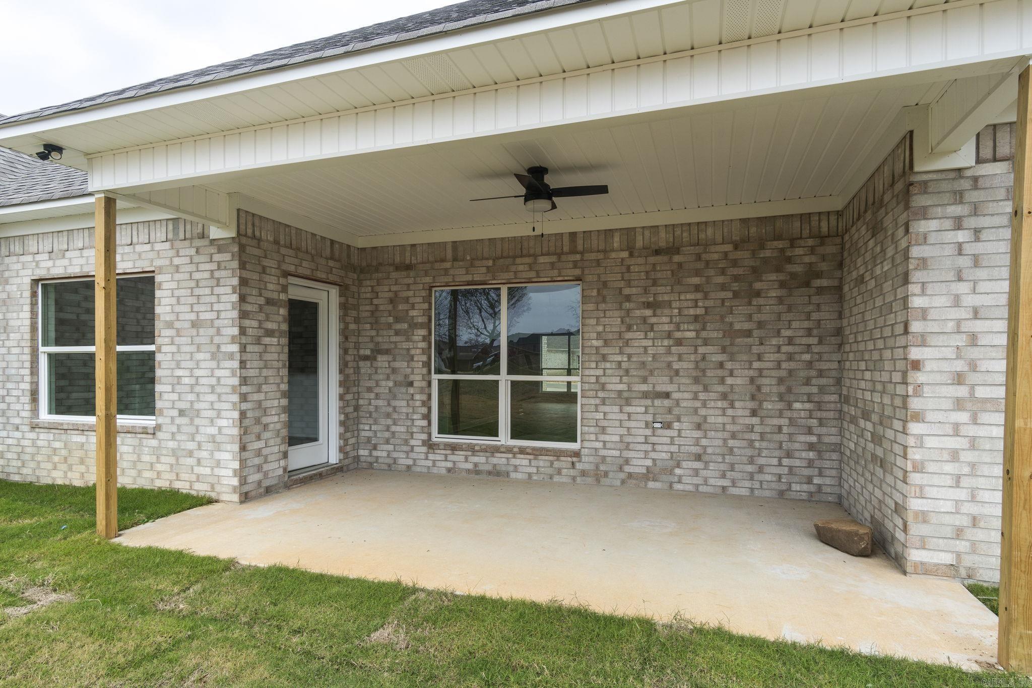 18  River Cliff  Mayflower, AR