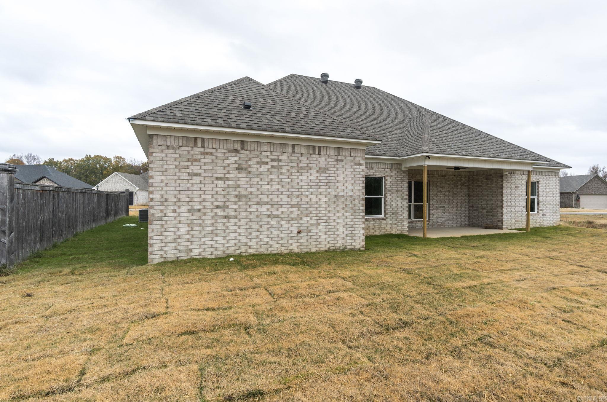 18  River Cliff  Mayflower, AR
