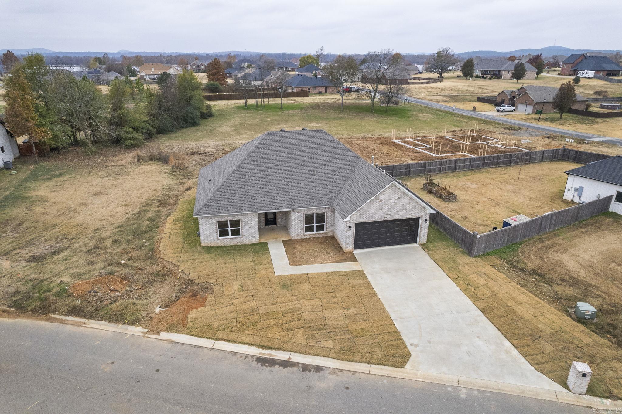 18  River Cliff  Mayflower, AR