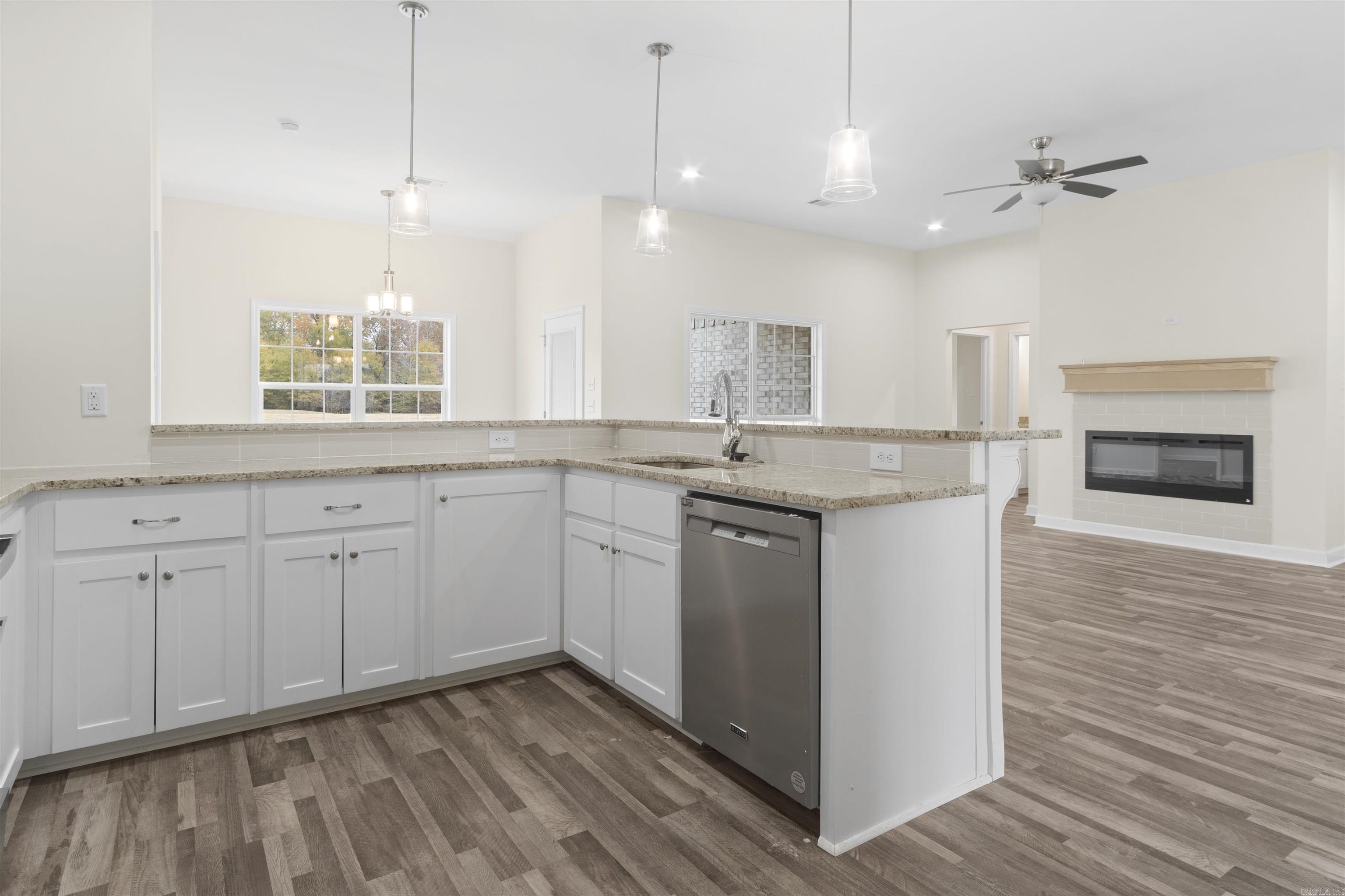 11 River Cliff Drive Mayflower, AR 72106