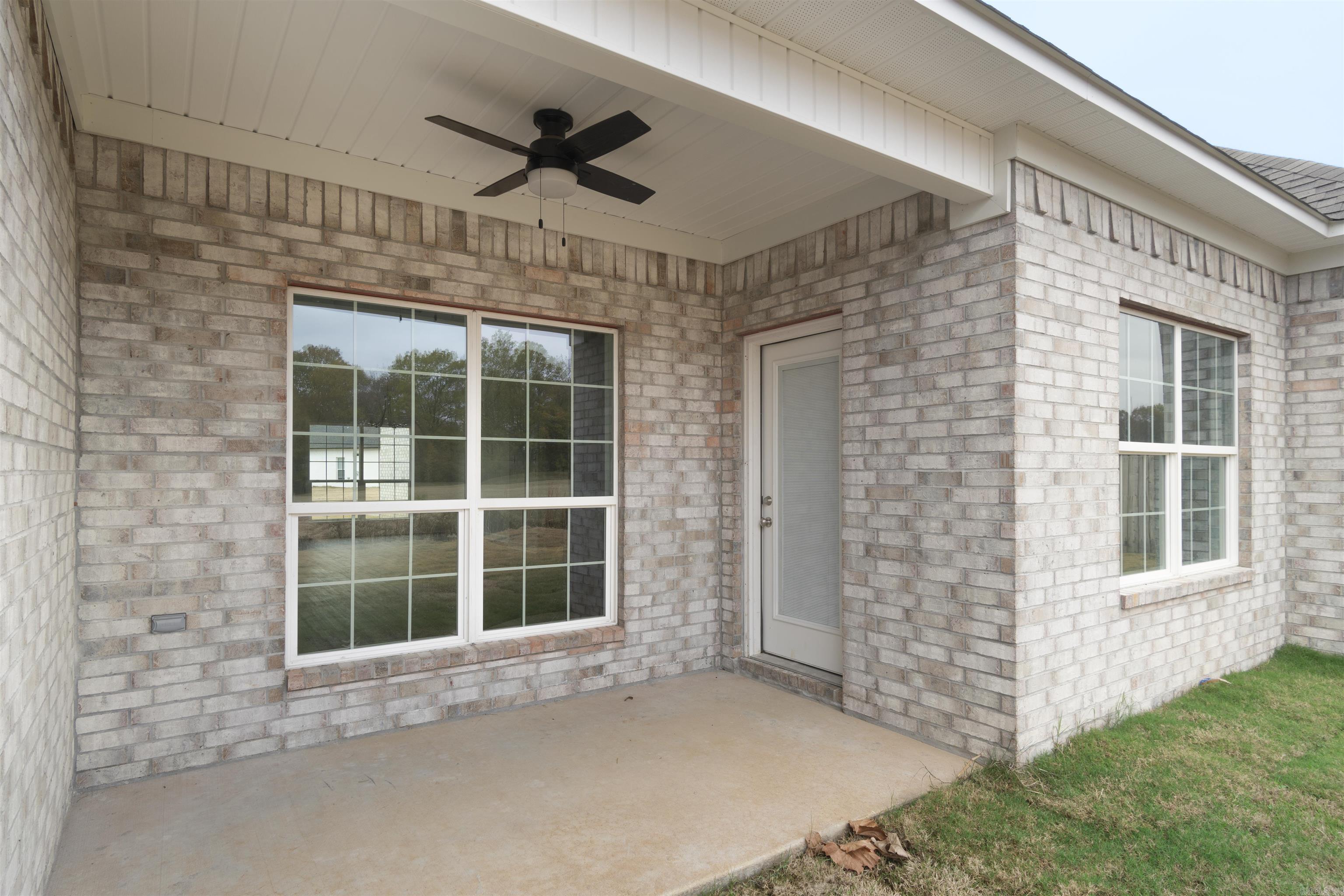 11 River Cliff Drive Mayflower, AR 72106