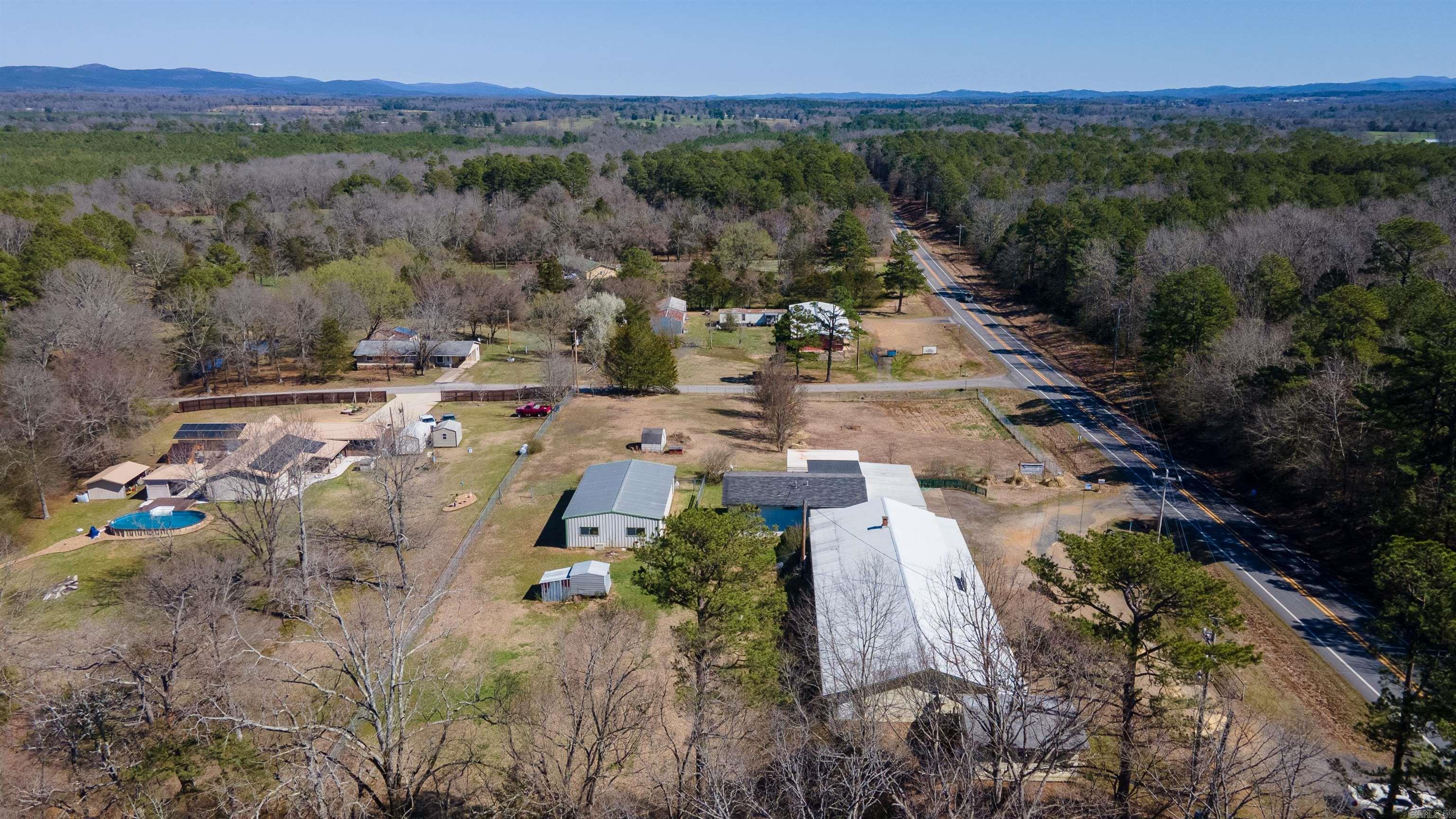 2915  Hwy 88 E  Mena, AR