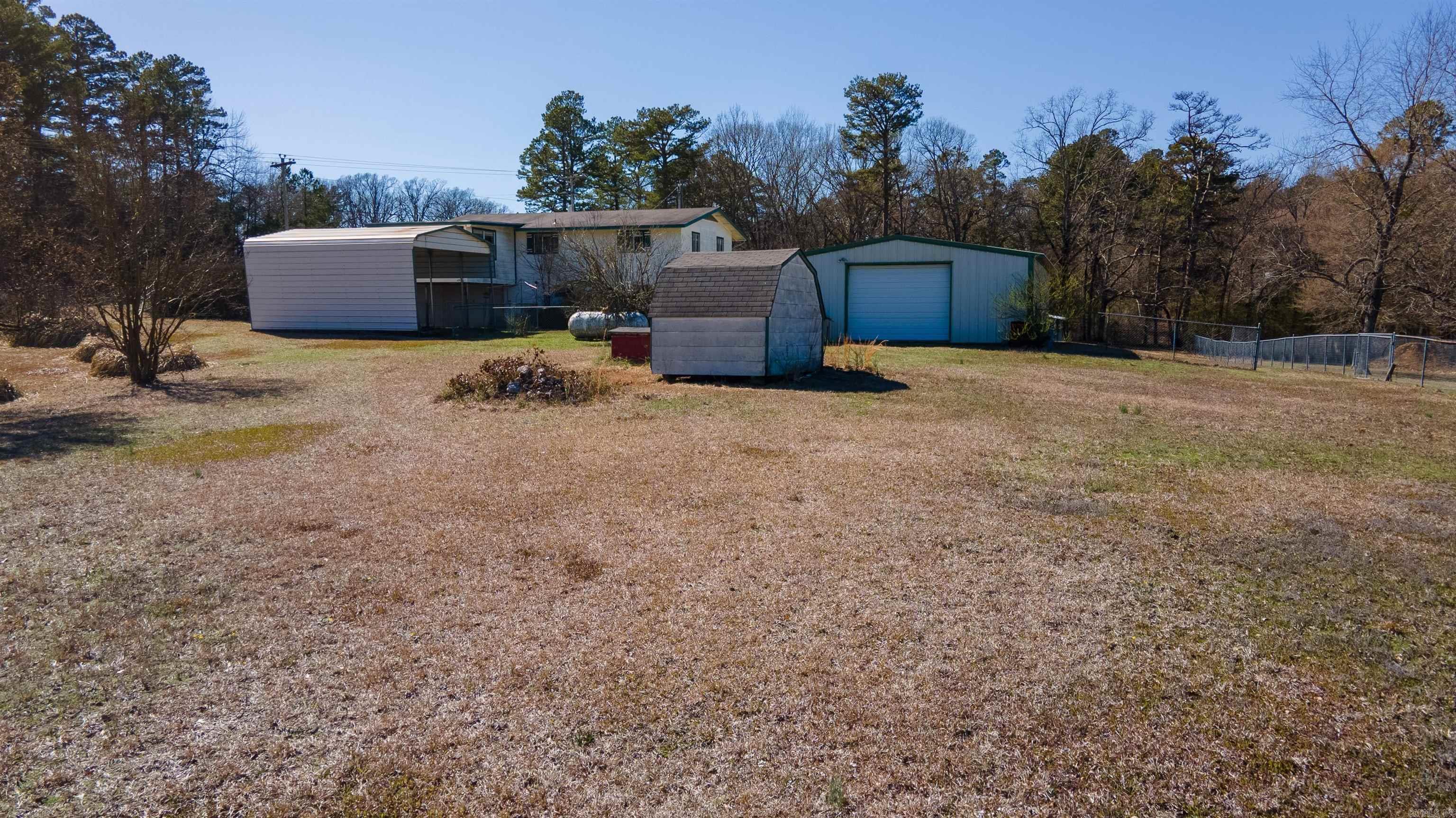 2915  Hwy 88 E  Mena, AR