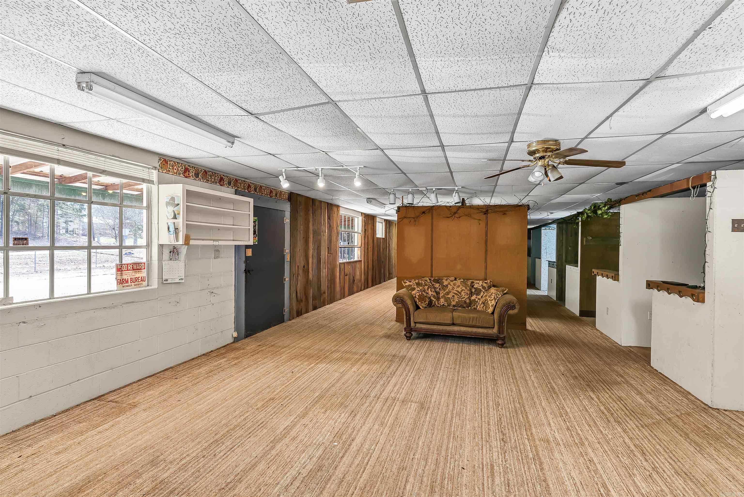 2915  Hwy 88 E  Mena, AR