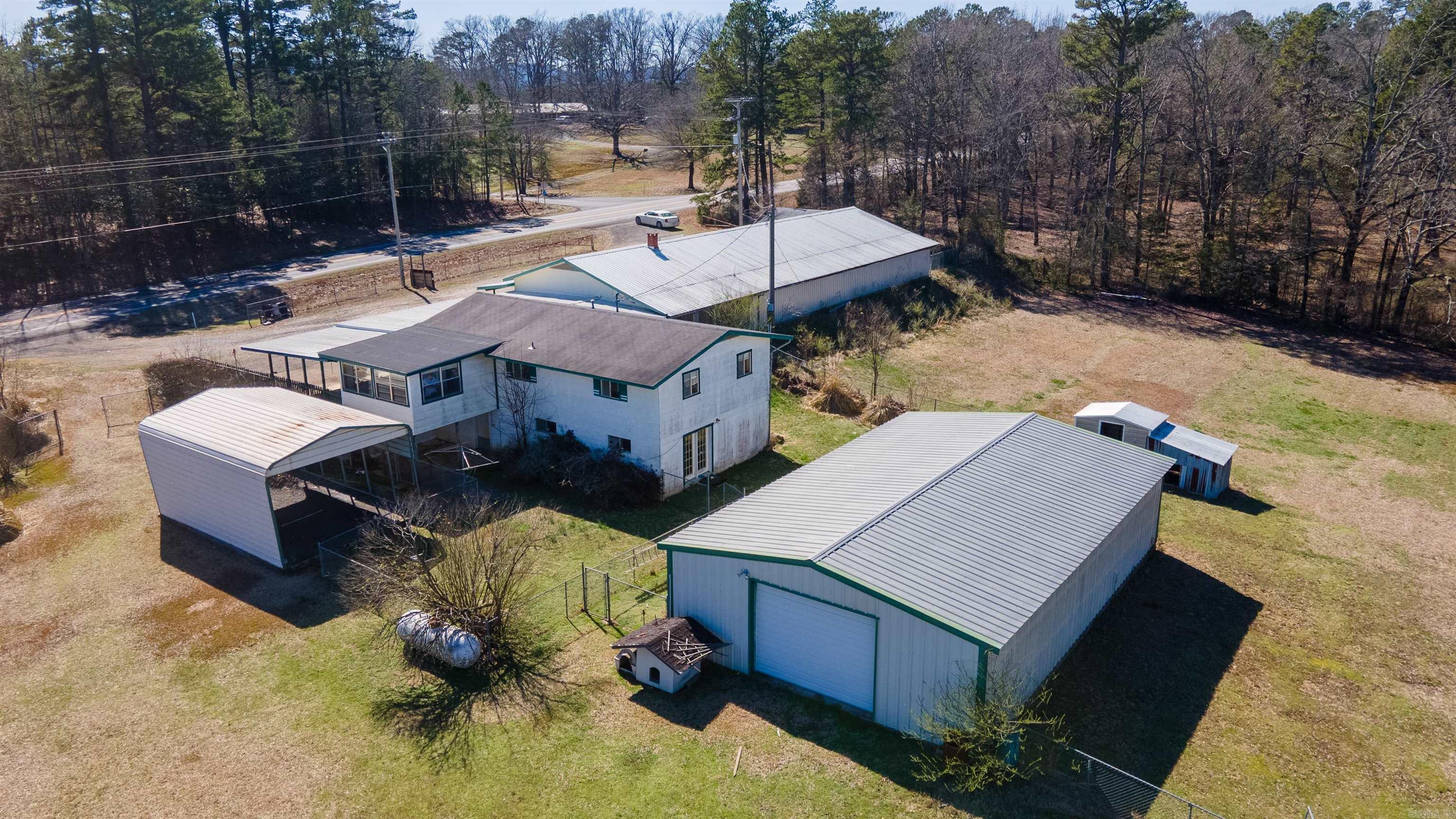 2915  Hwy 88 E  Mena, AR