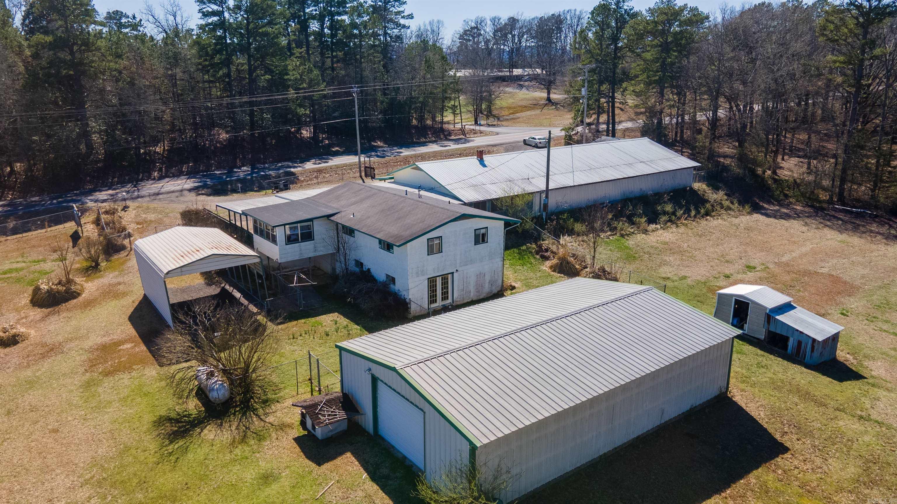 2915  Hwy 88 E  Mena, AR