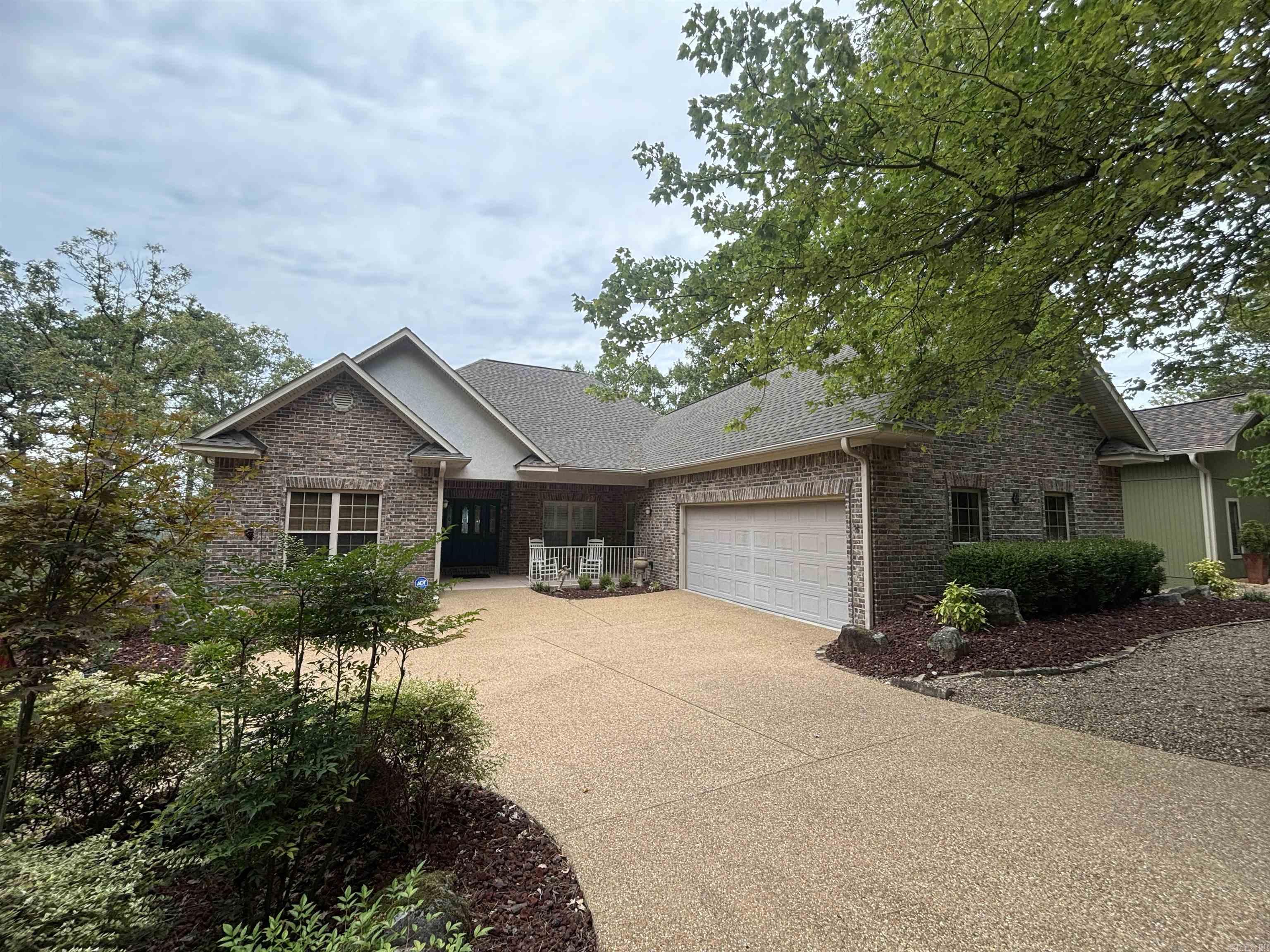 22  Alta Way  Hot Springs Village, AR