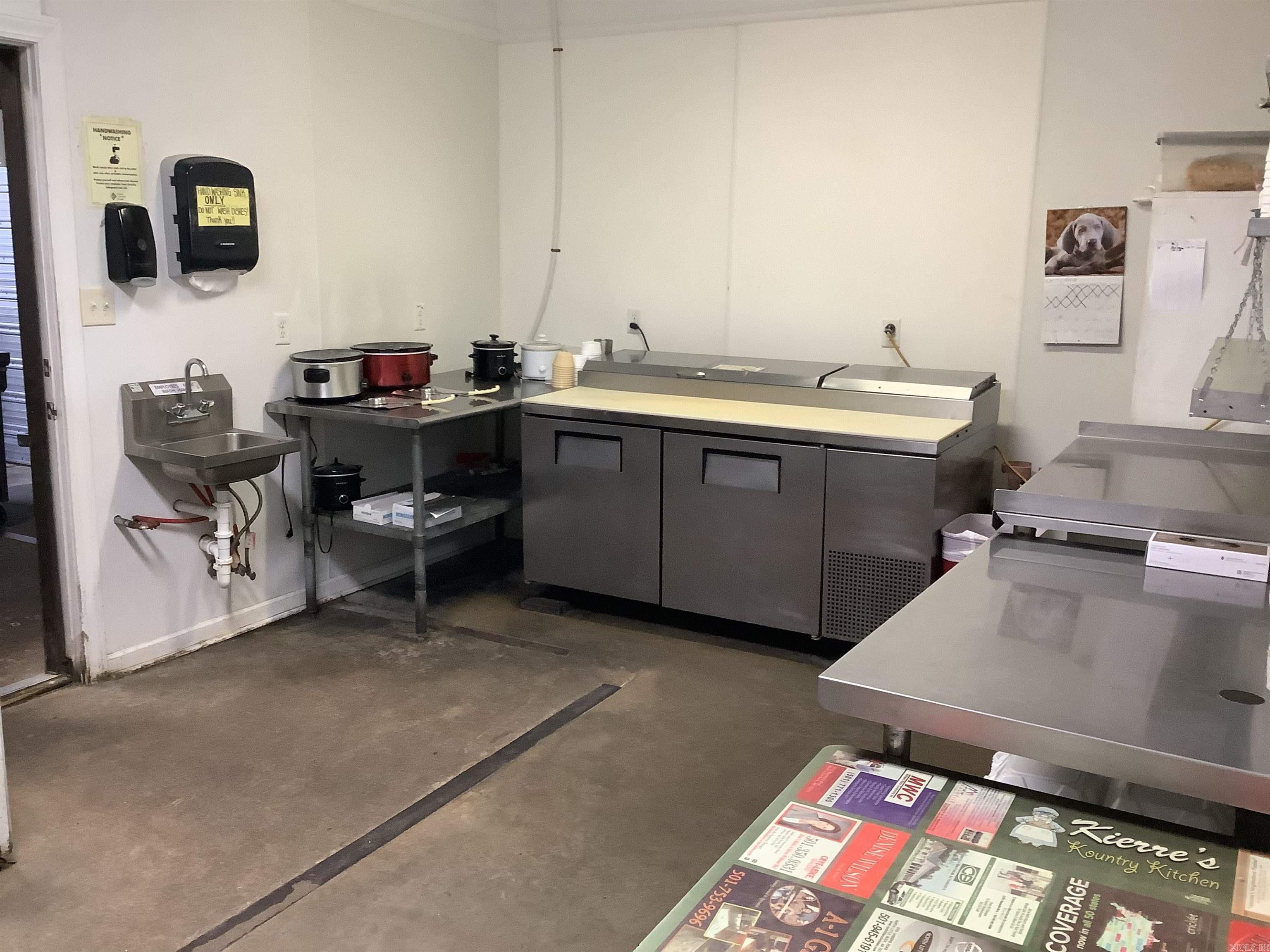 133 N Highway 167  Bald Knob, AR
