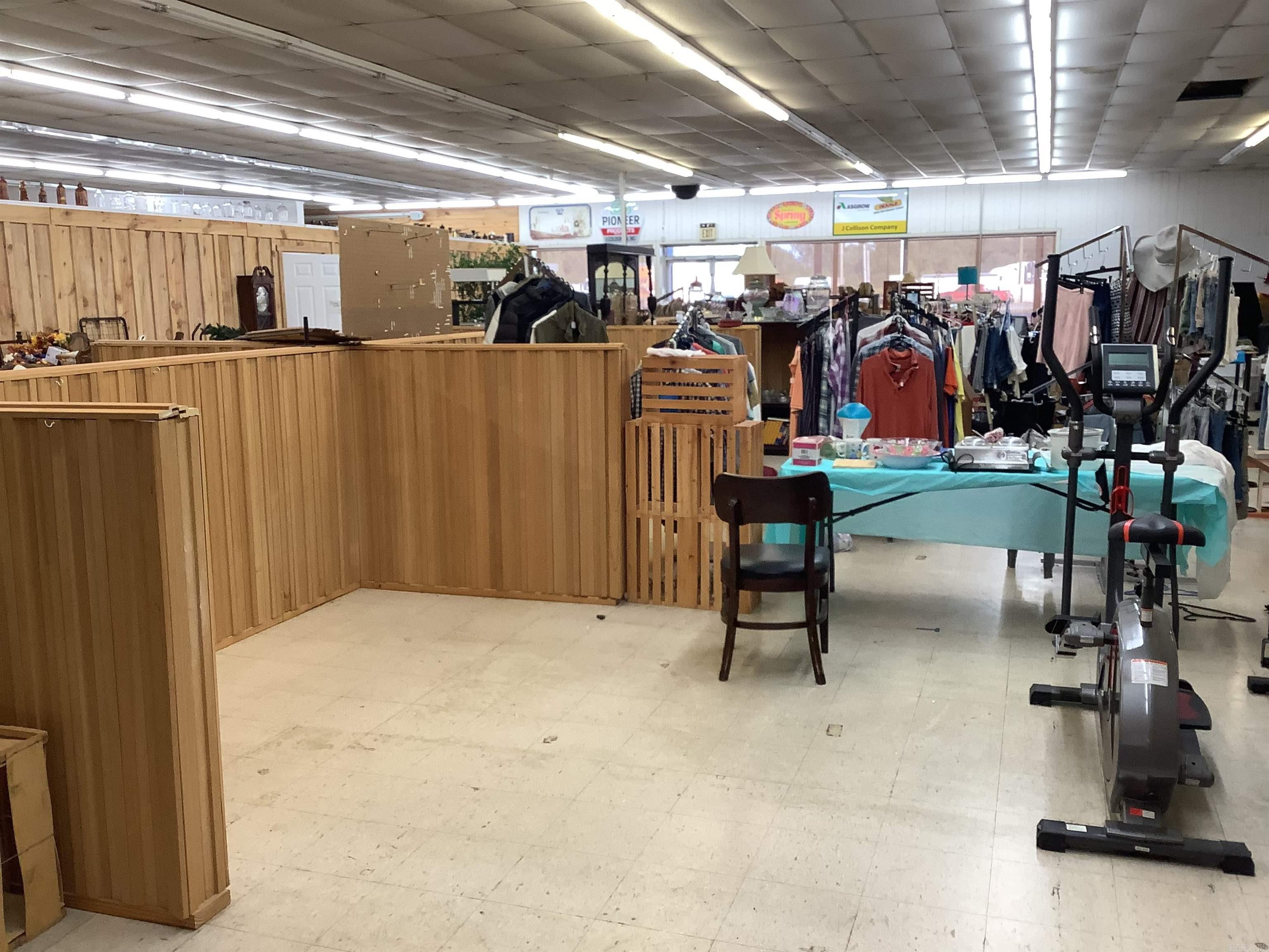 133 N Highway 167  Bald Knob, AR