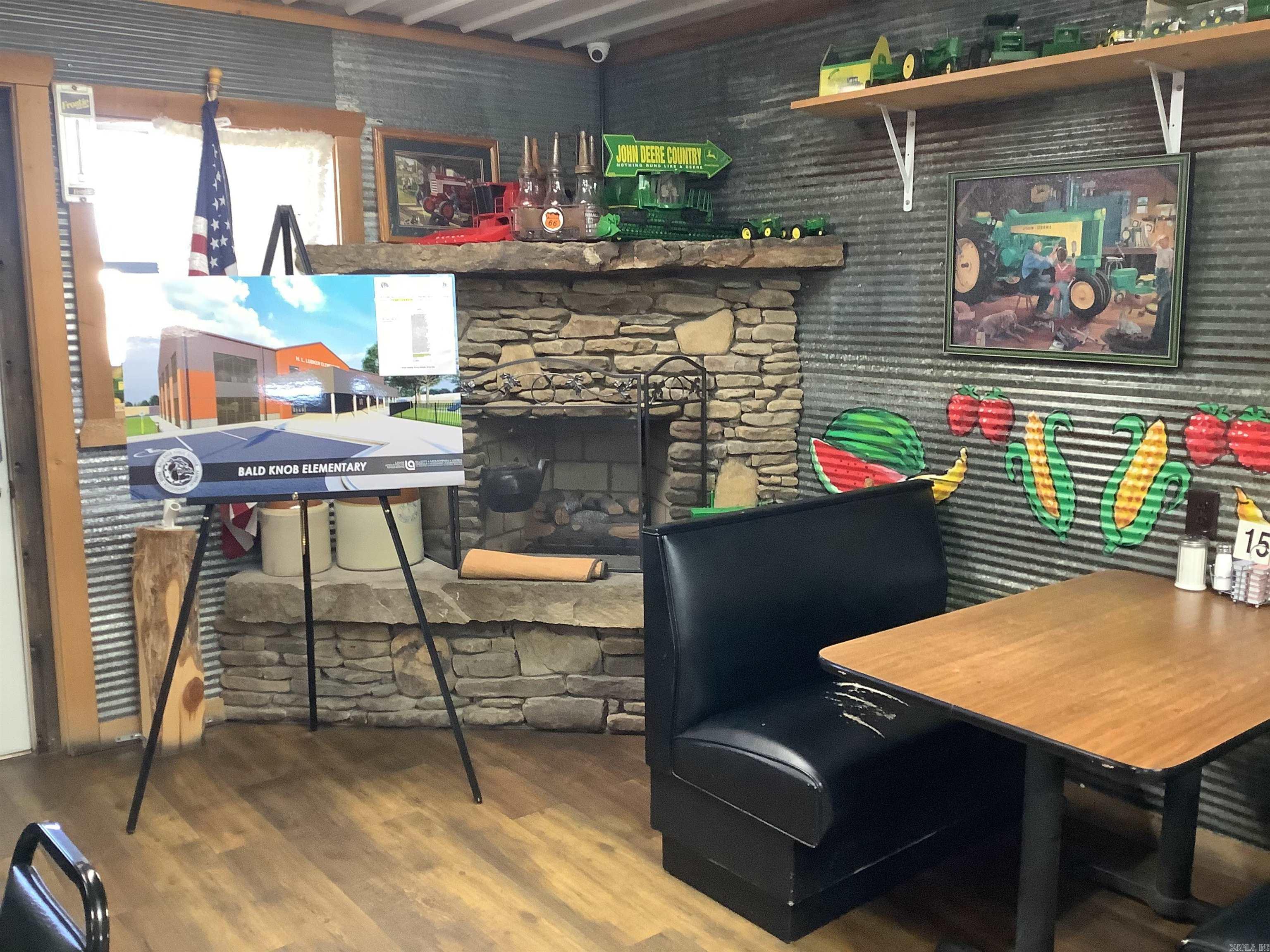 133 N Highway 167  Bald Knob, AR