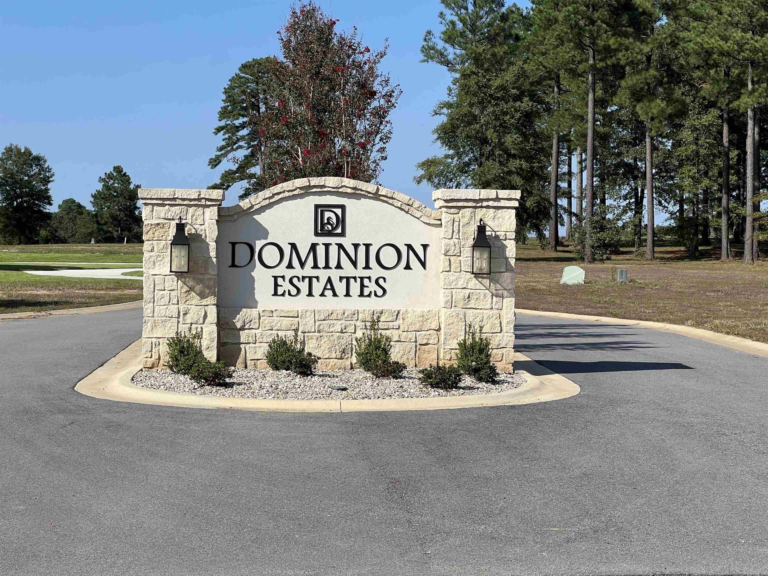 906  Abby  Searcy, AR