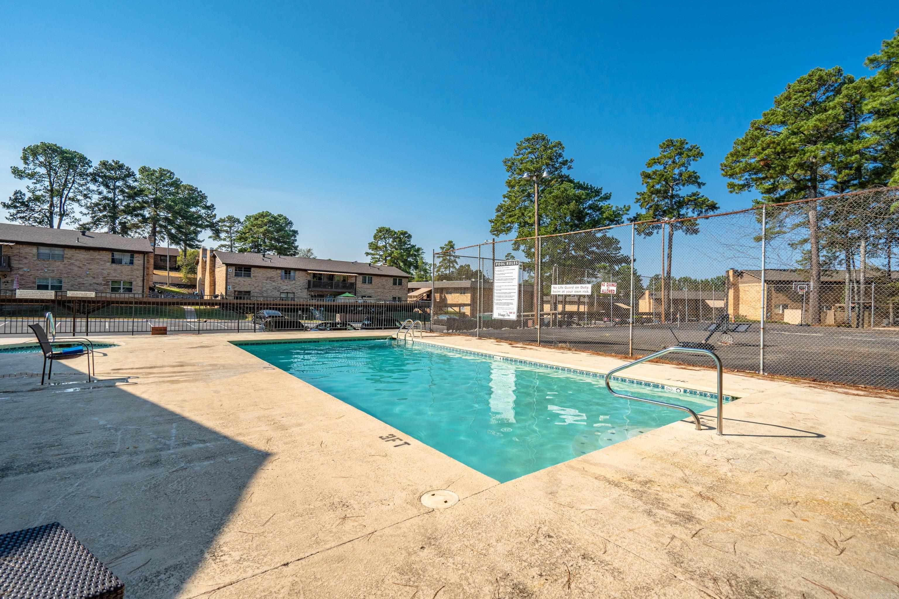 125  Carl  Hot Springs, AR