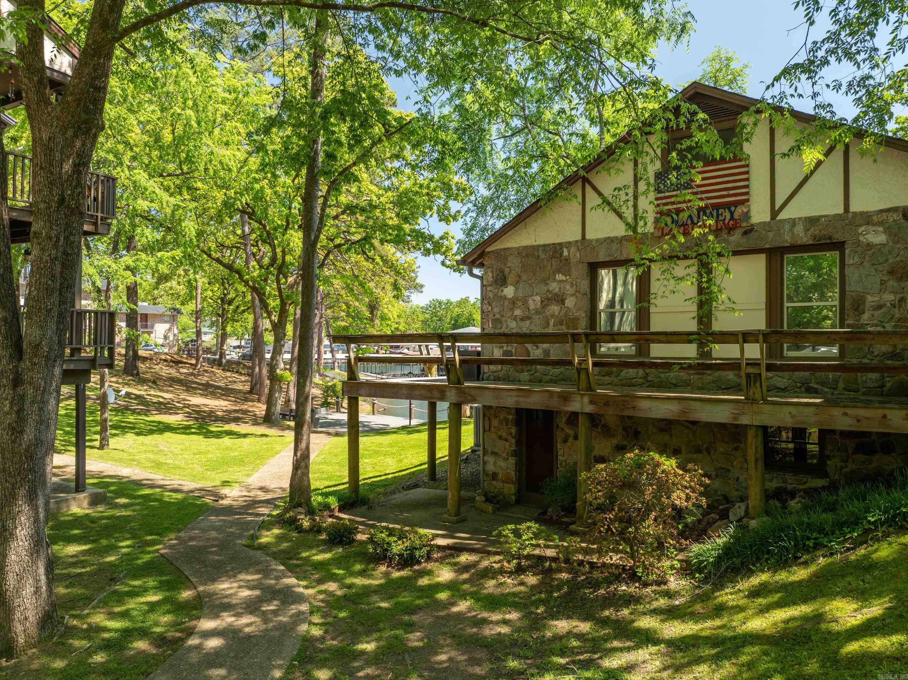 1139  Twin Points  Hot Springs, AR