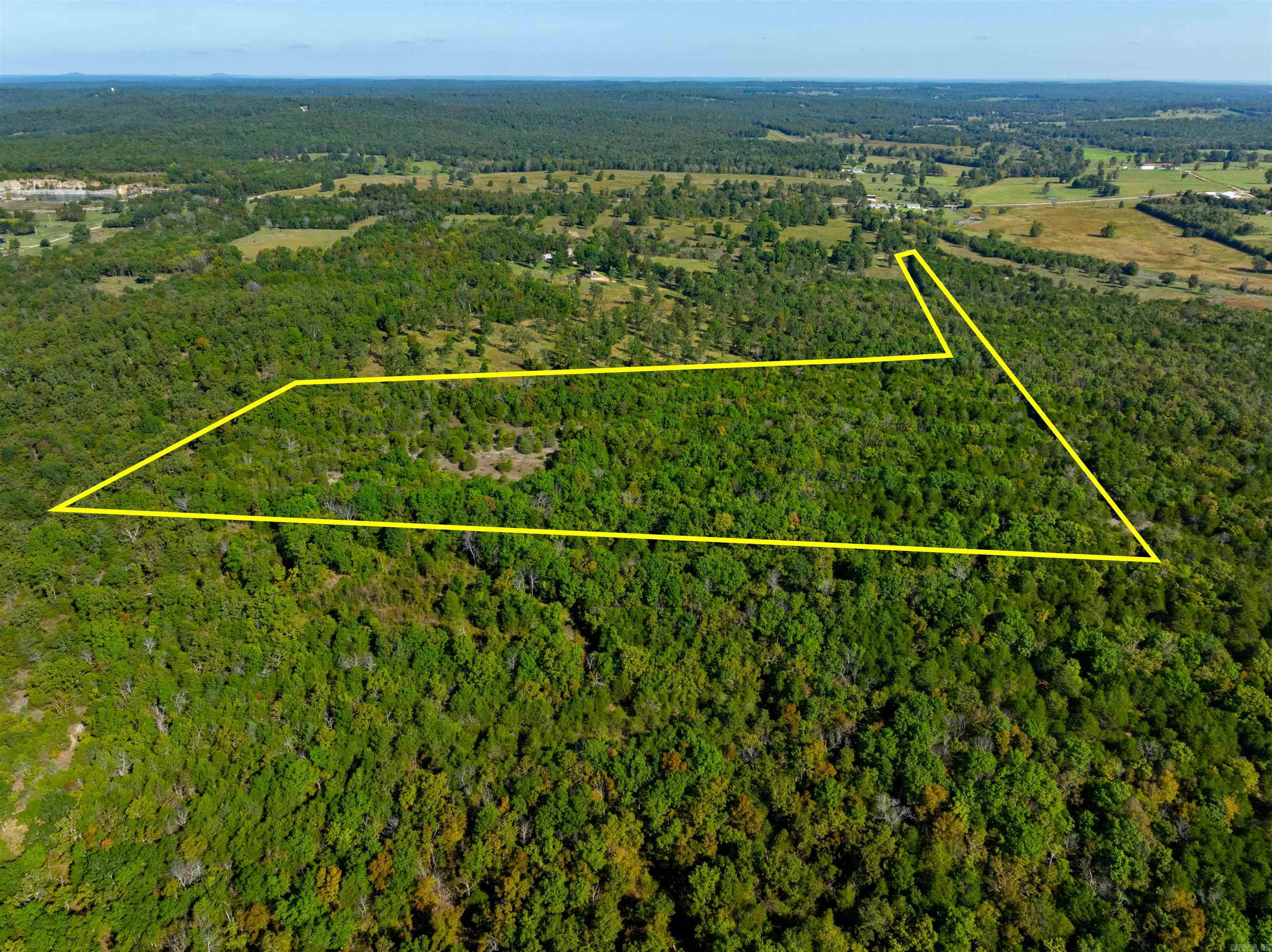   S Hars Creek Rd  Ash Flat, AR