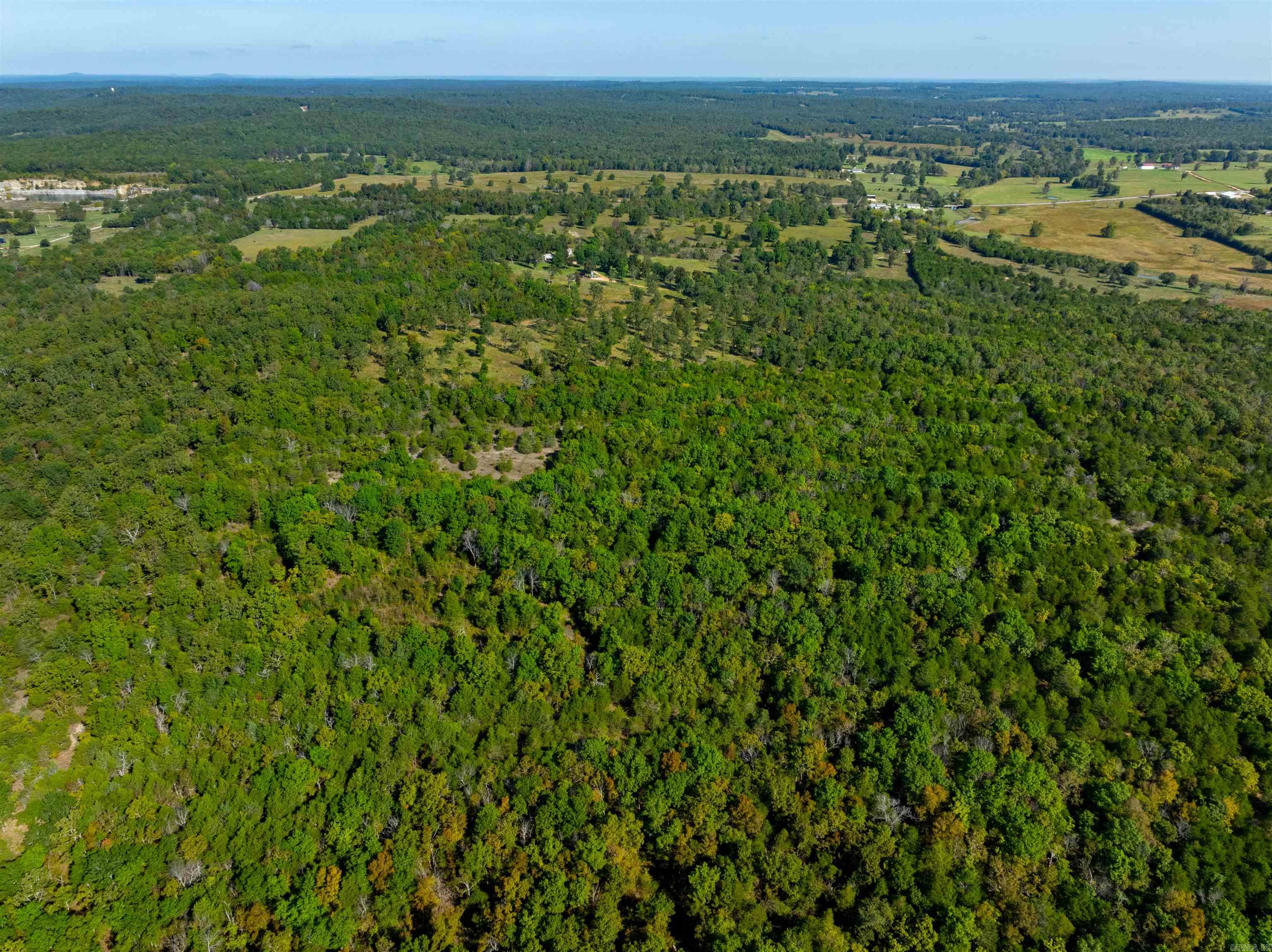   S Hars Creek Rd  Ash Flat, AR
