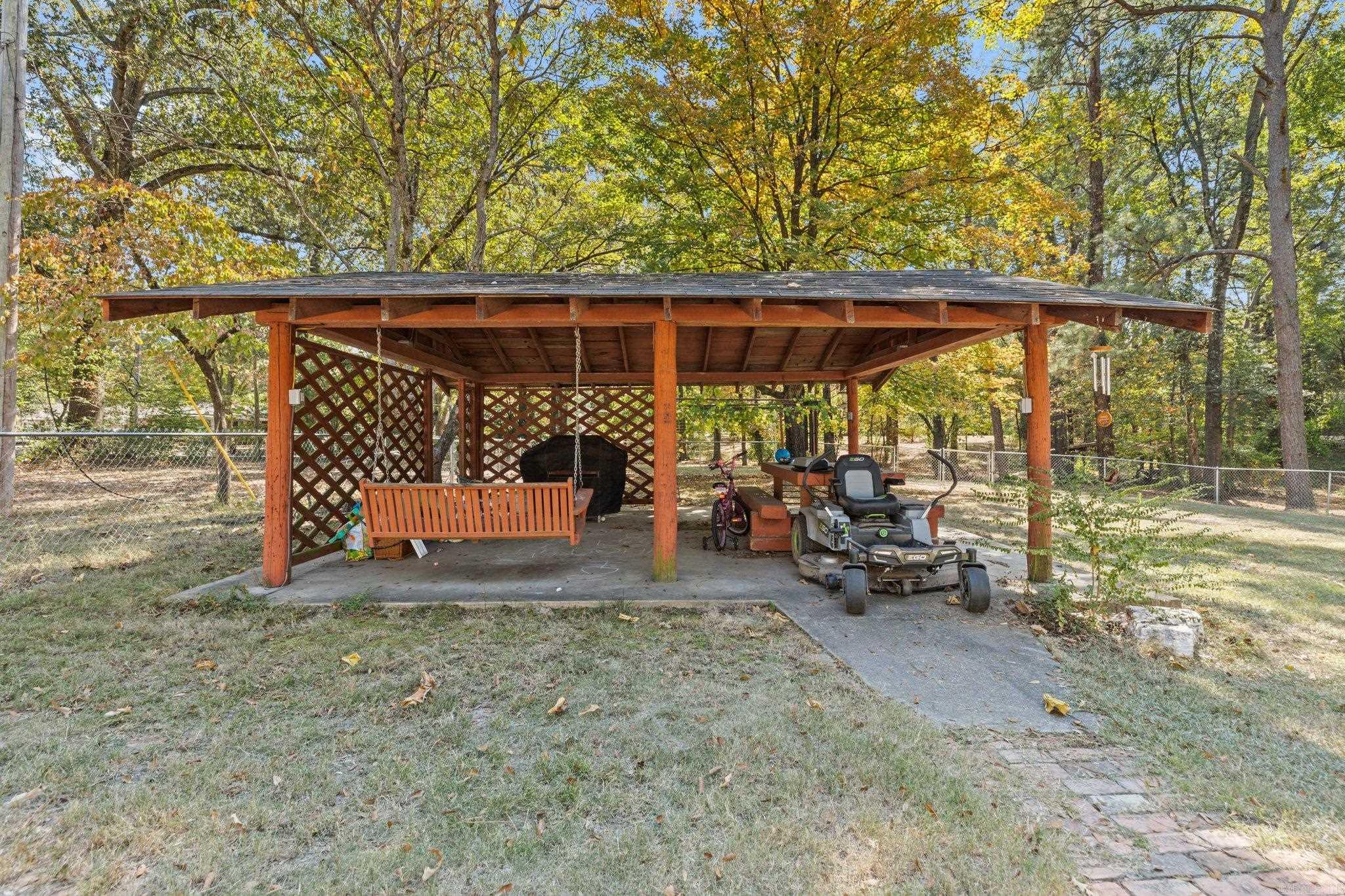 2521  Alcoa Rd  Benton, AR