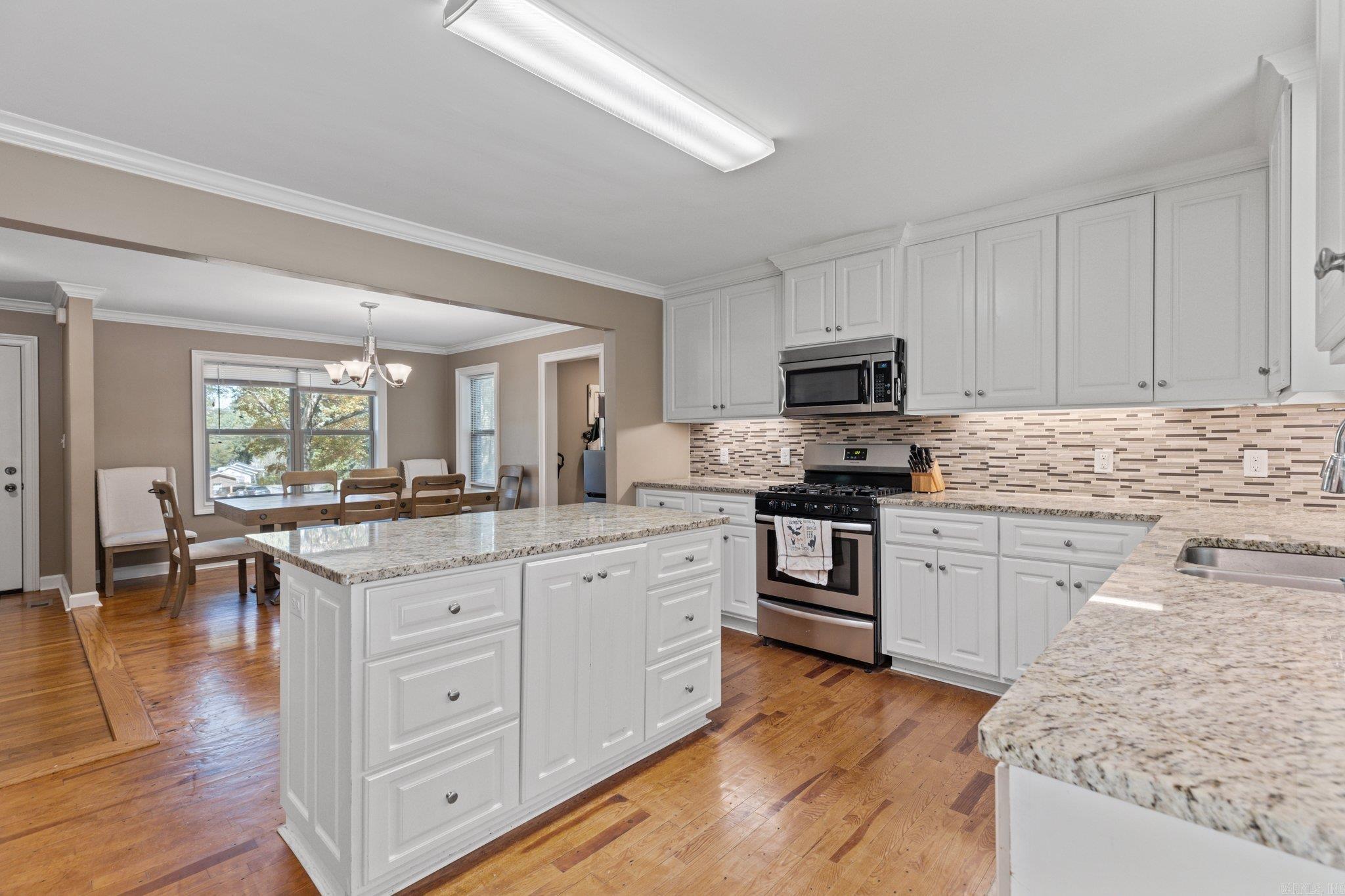2521  Alcoa Rd  Benton, AR