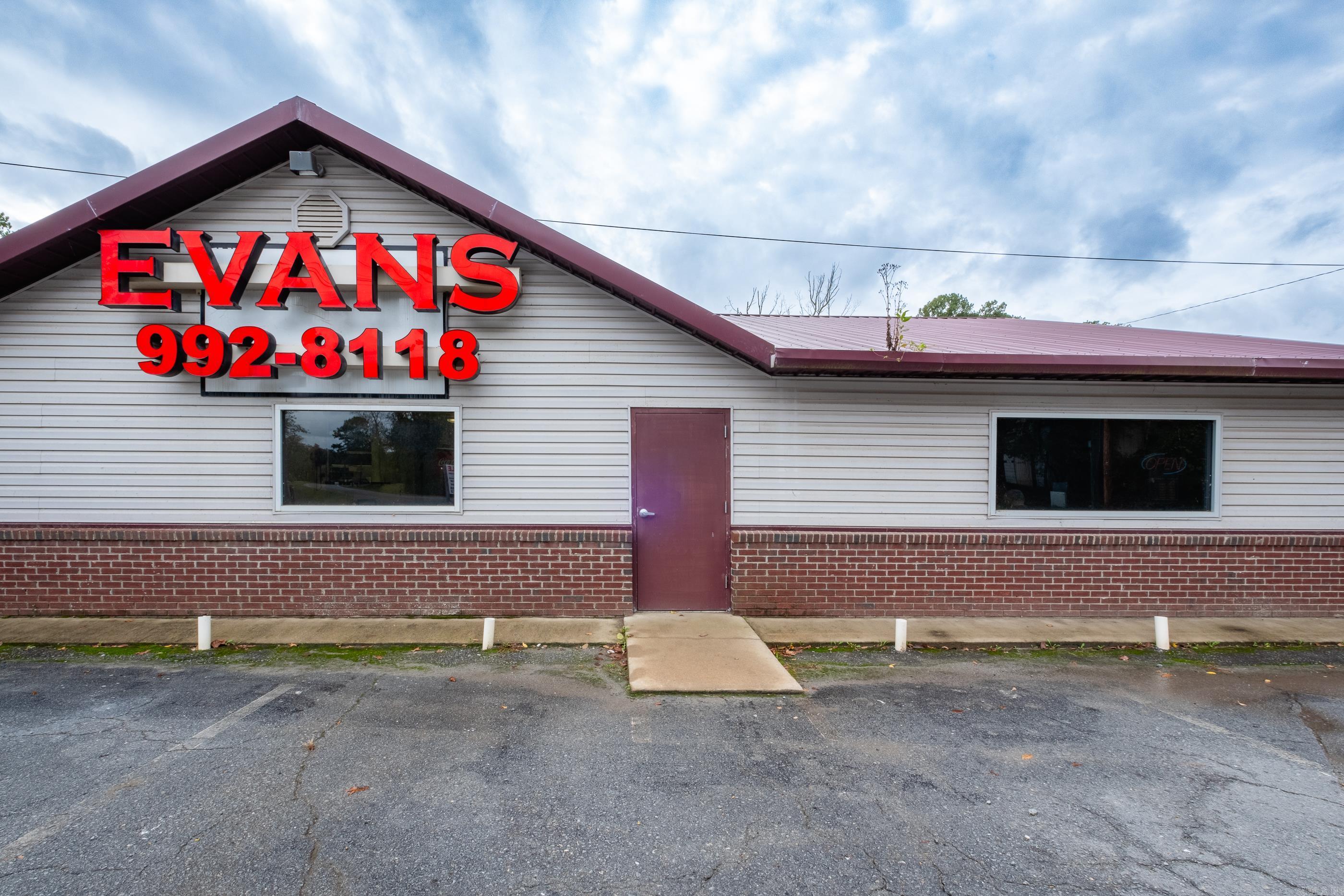 1505 W Dixon  Little Rock, AR
