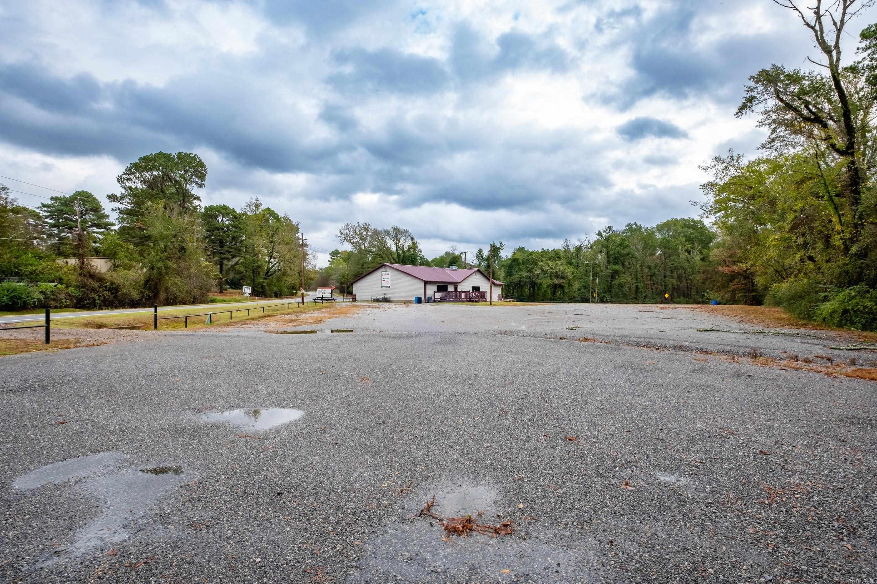 1505 W Dixon  Little Rock, AR