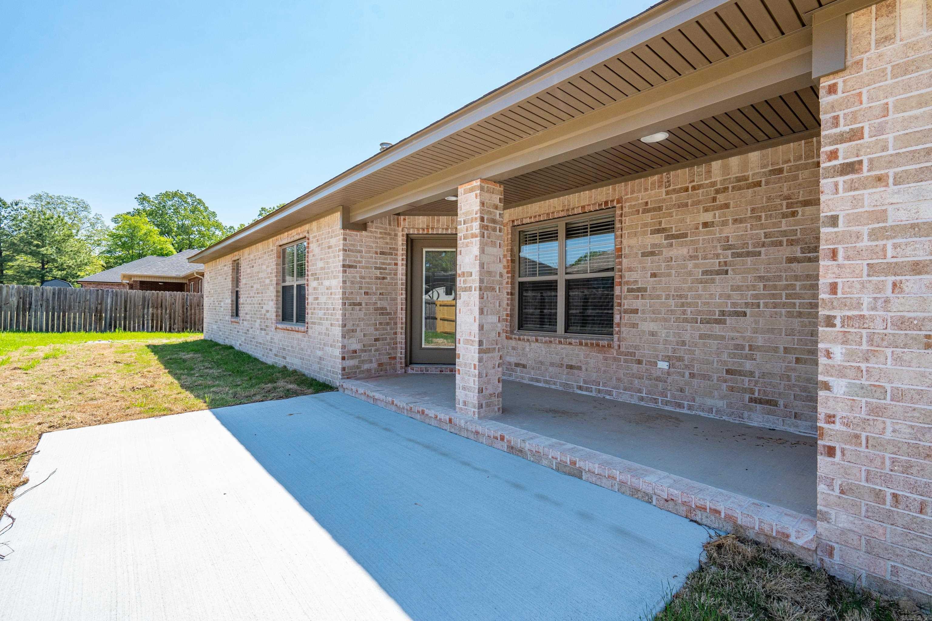 103  Wolfrun  Hot Springs, AR