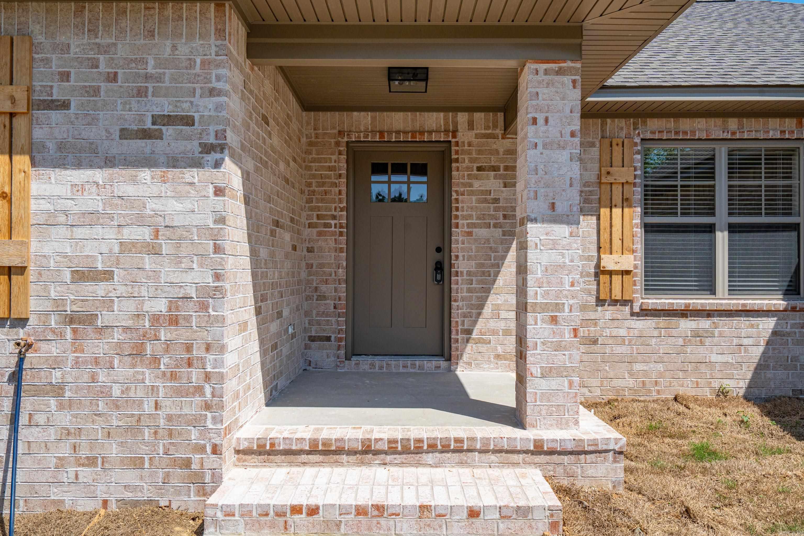 103  Wolfrun  Hot Springs, AR
