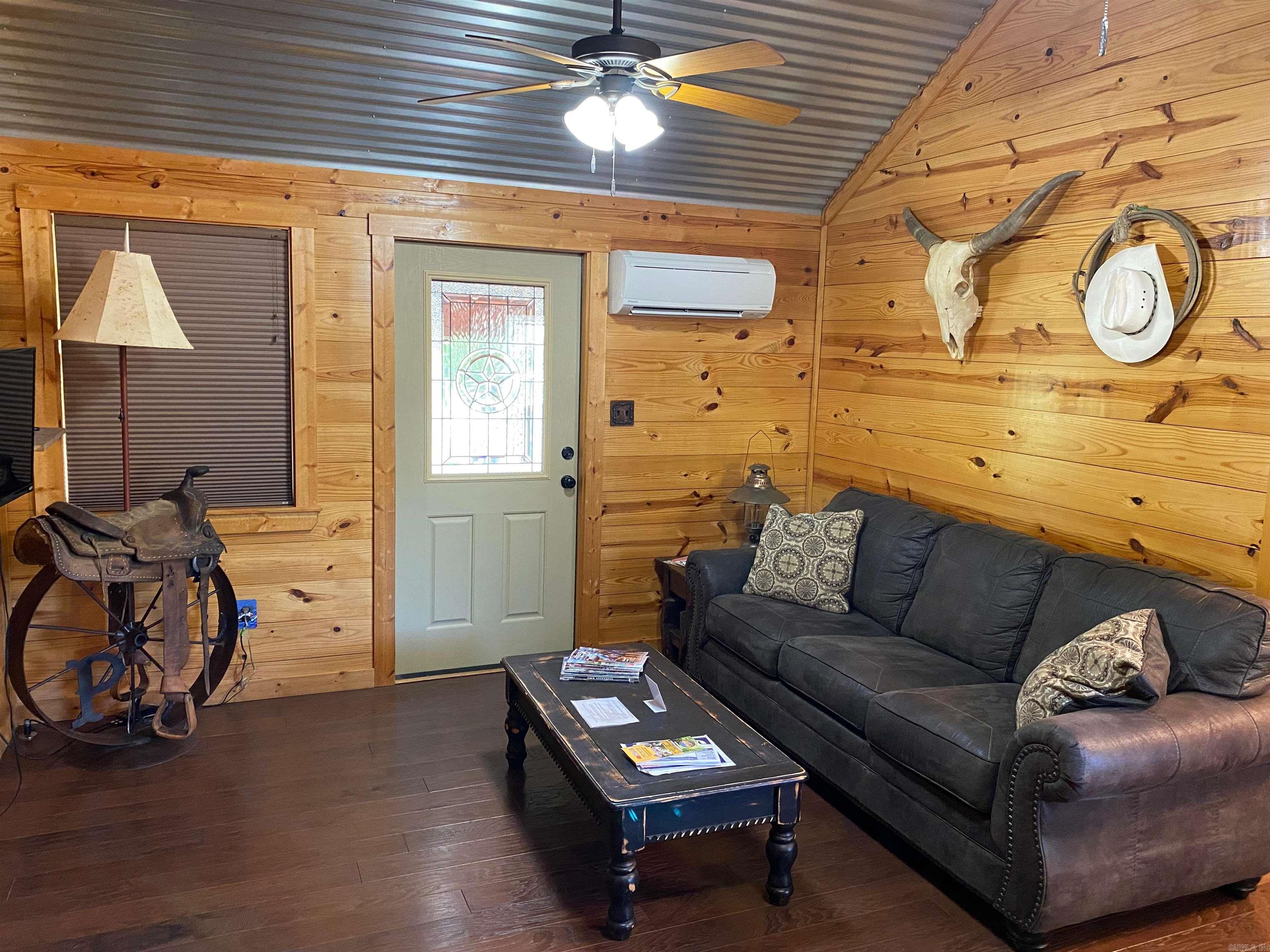 1065 Polk Rd 67 Mena, AR 71953-9998