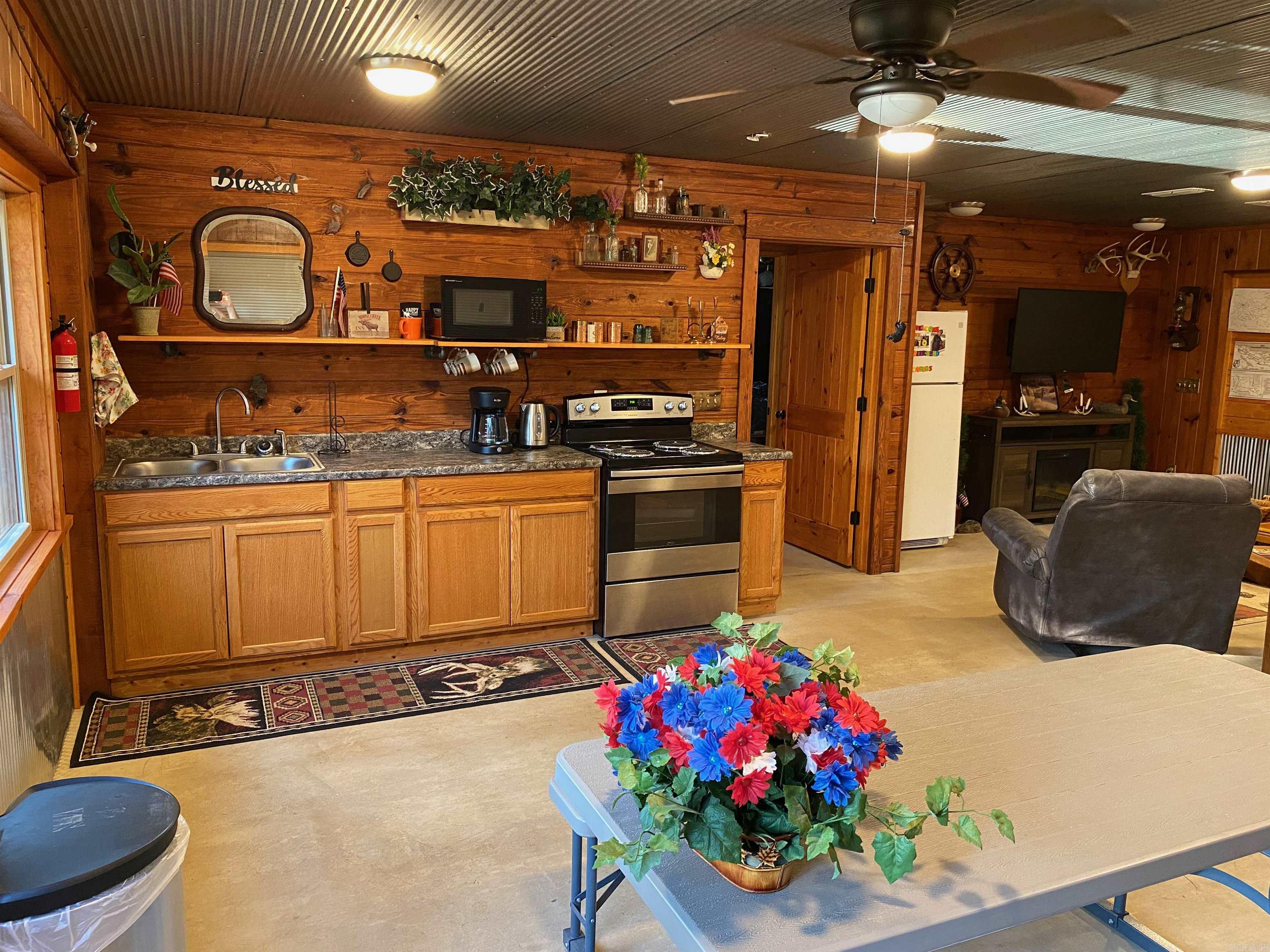 1065 Polk Rd 67 Mena, AR 71953-9998