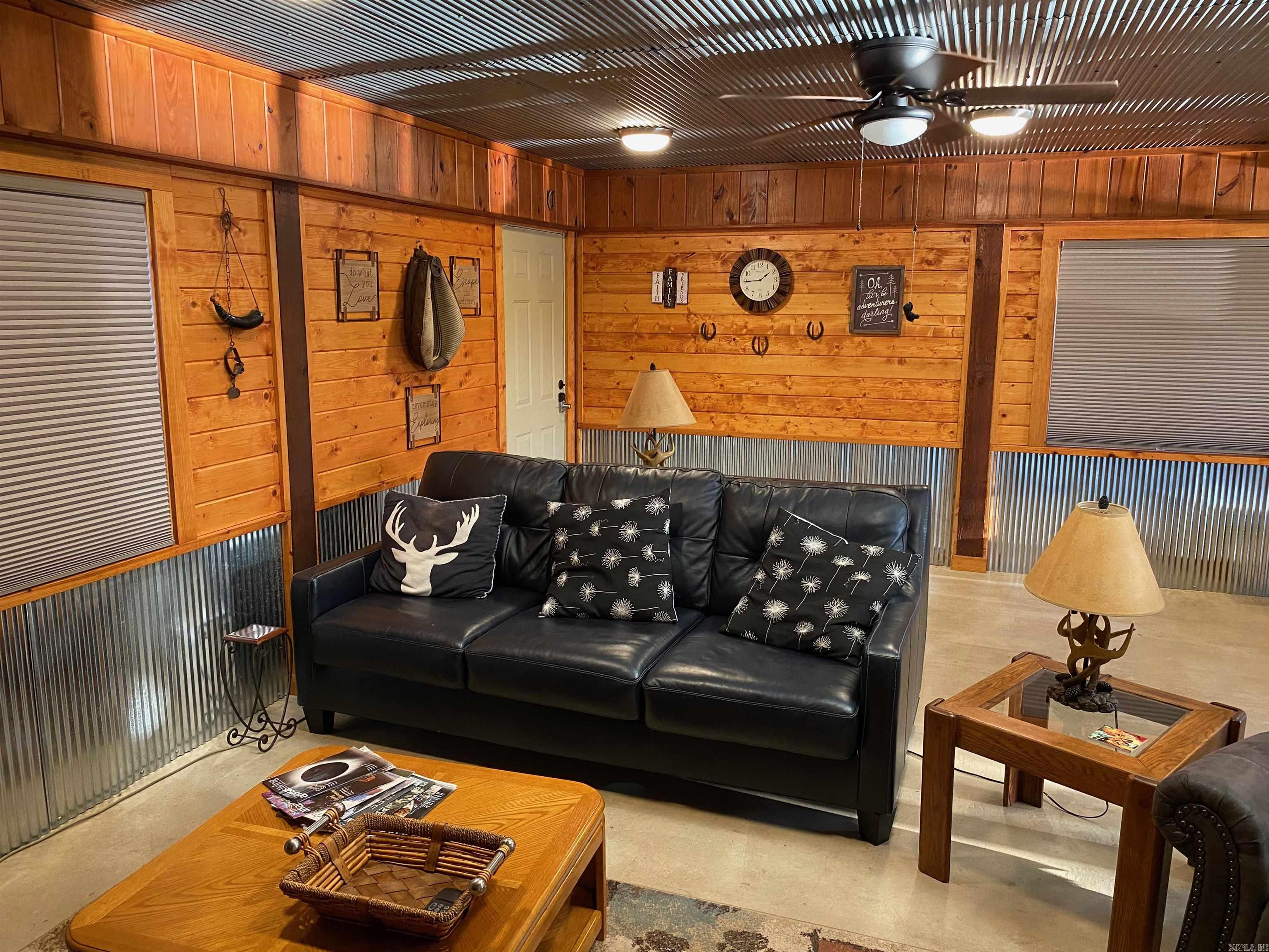 1065 Polk Rd 67 Mena, AR 71953-9998
