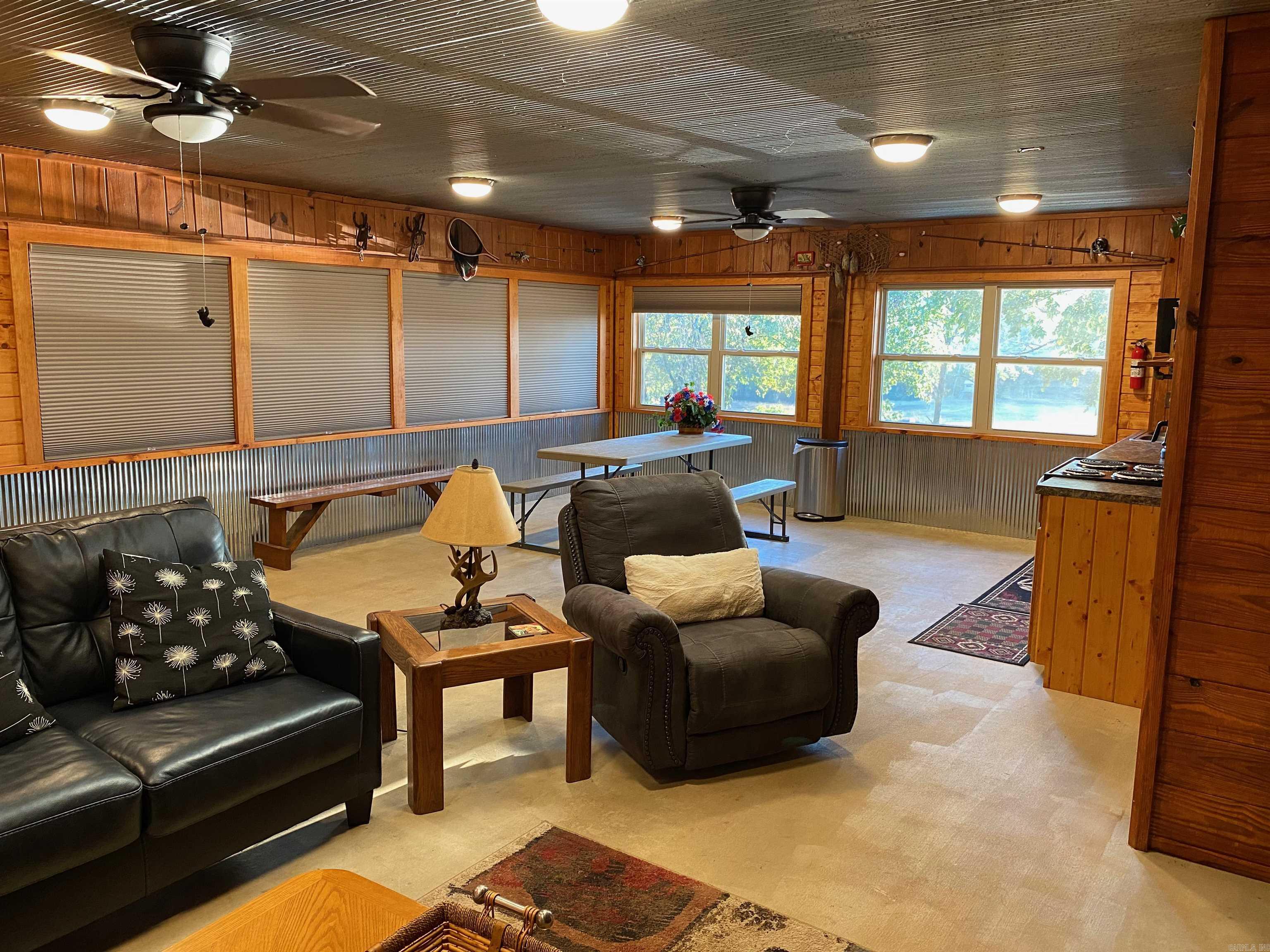 1065 Polk Rd 67 Mena, AR 71953-9998