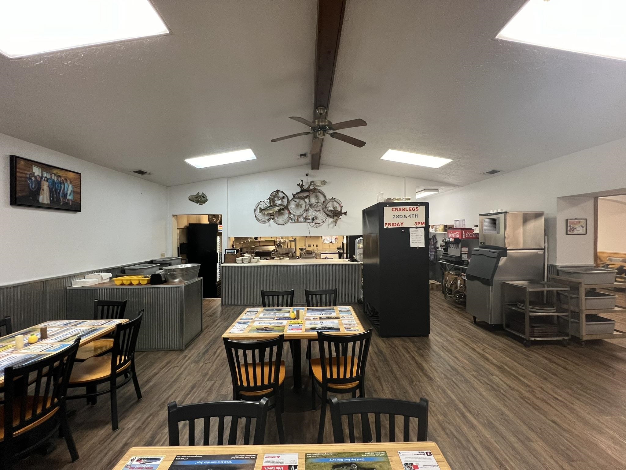 225  Main  Mammoth Spring, AR