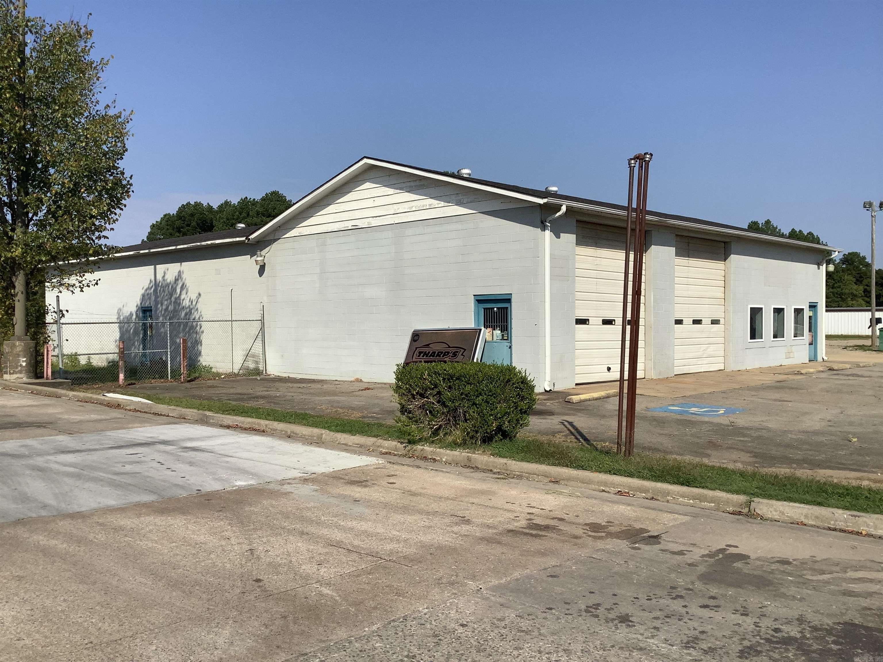125  HWY 167 N  Bald Knob, AR