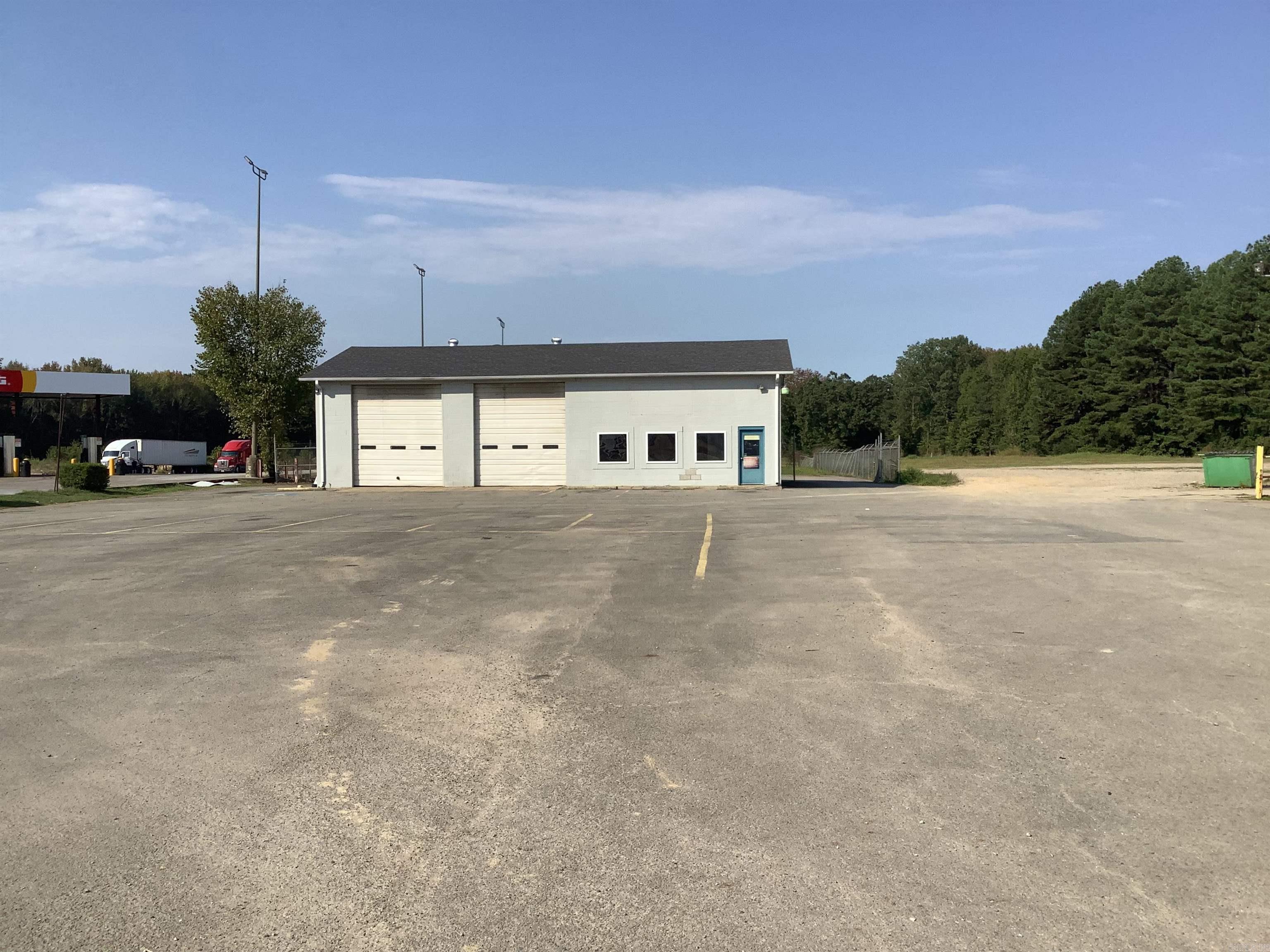 125  HWY 167 N  Bald Knob, AR