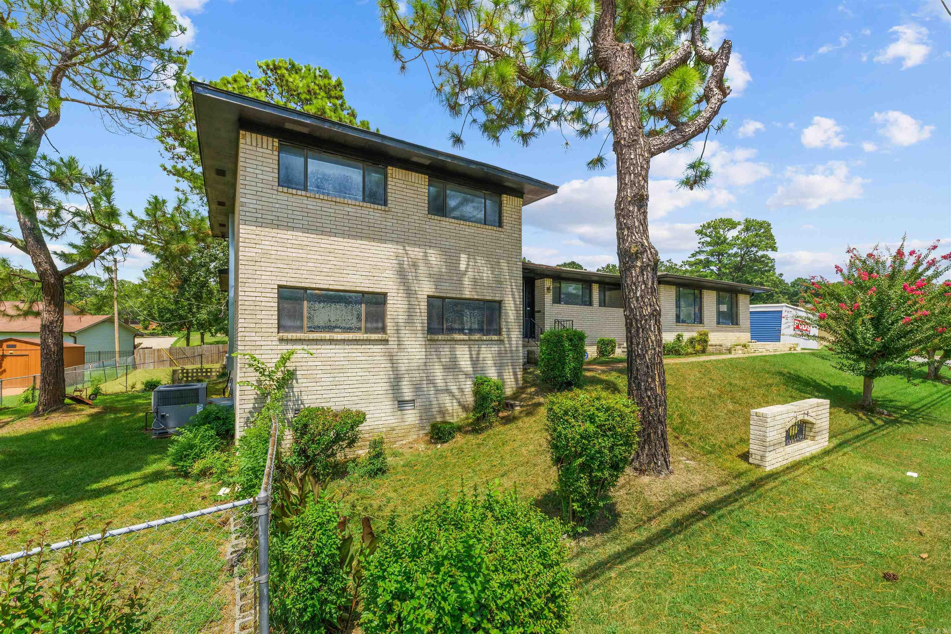 6500 W 12th  Little Rock, AR
