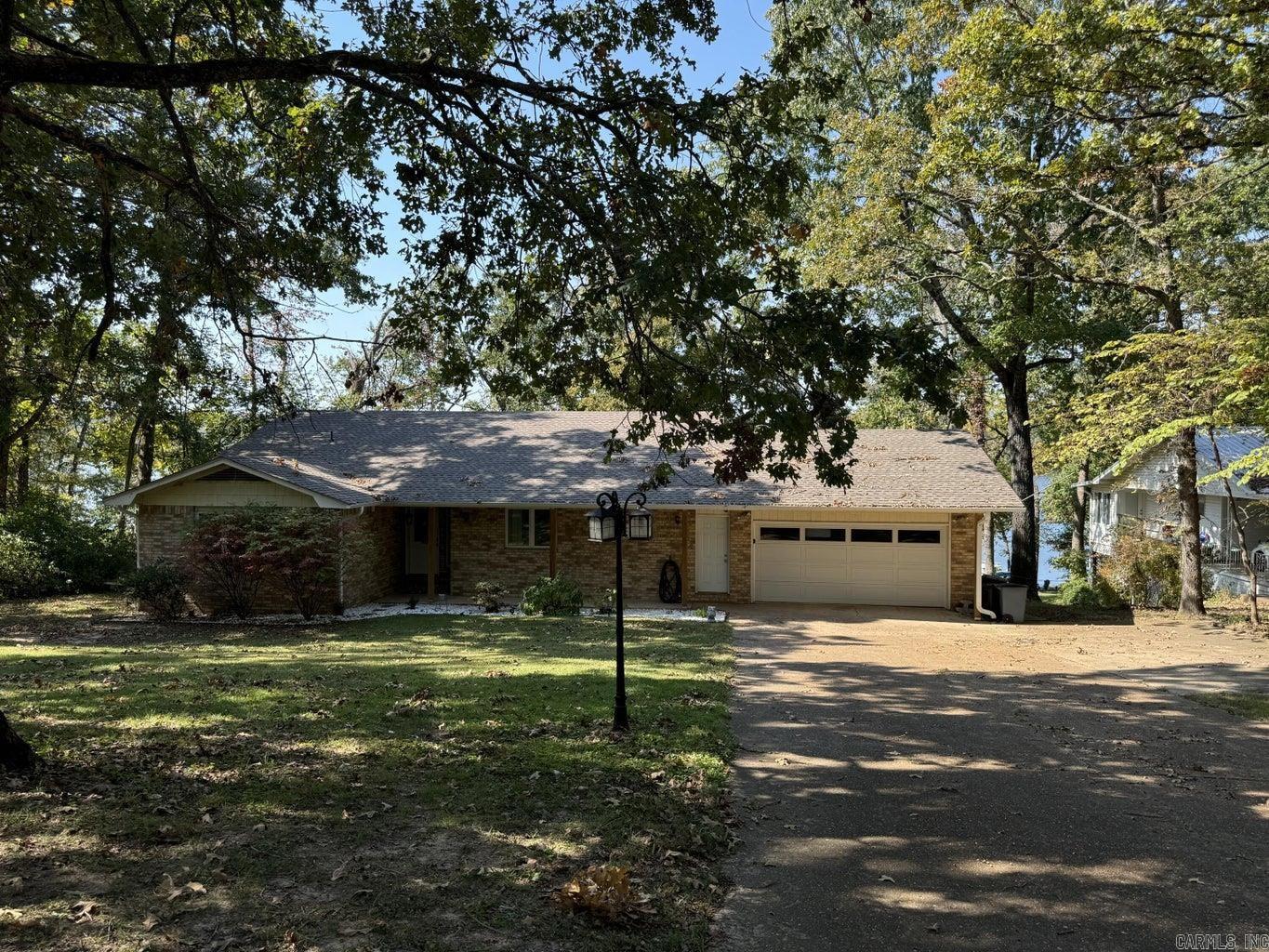 1211 S Edgewater  Horseshoe Bend, AR