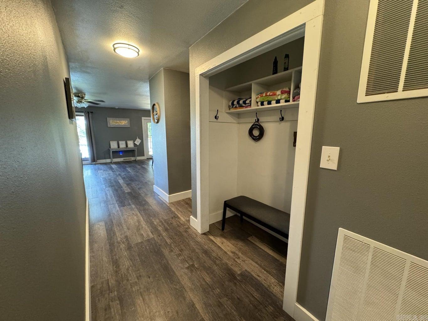 1211 S Edgewater  Horseshoe Bend, AR