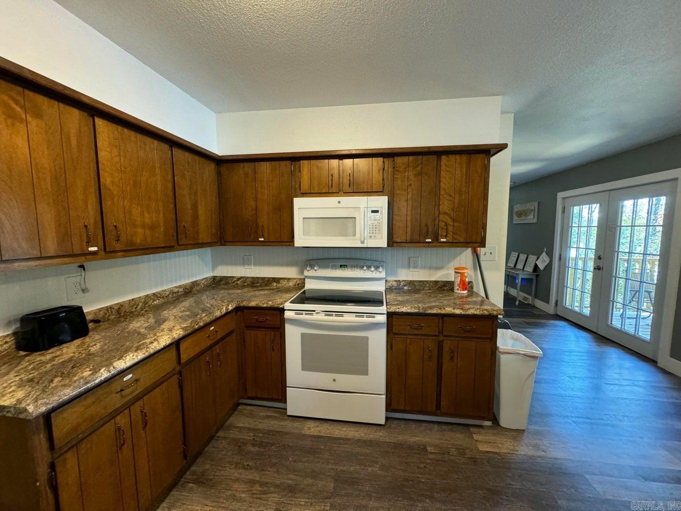 1211 S Edgewater  Horseshoe Bend, AR