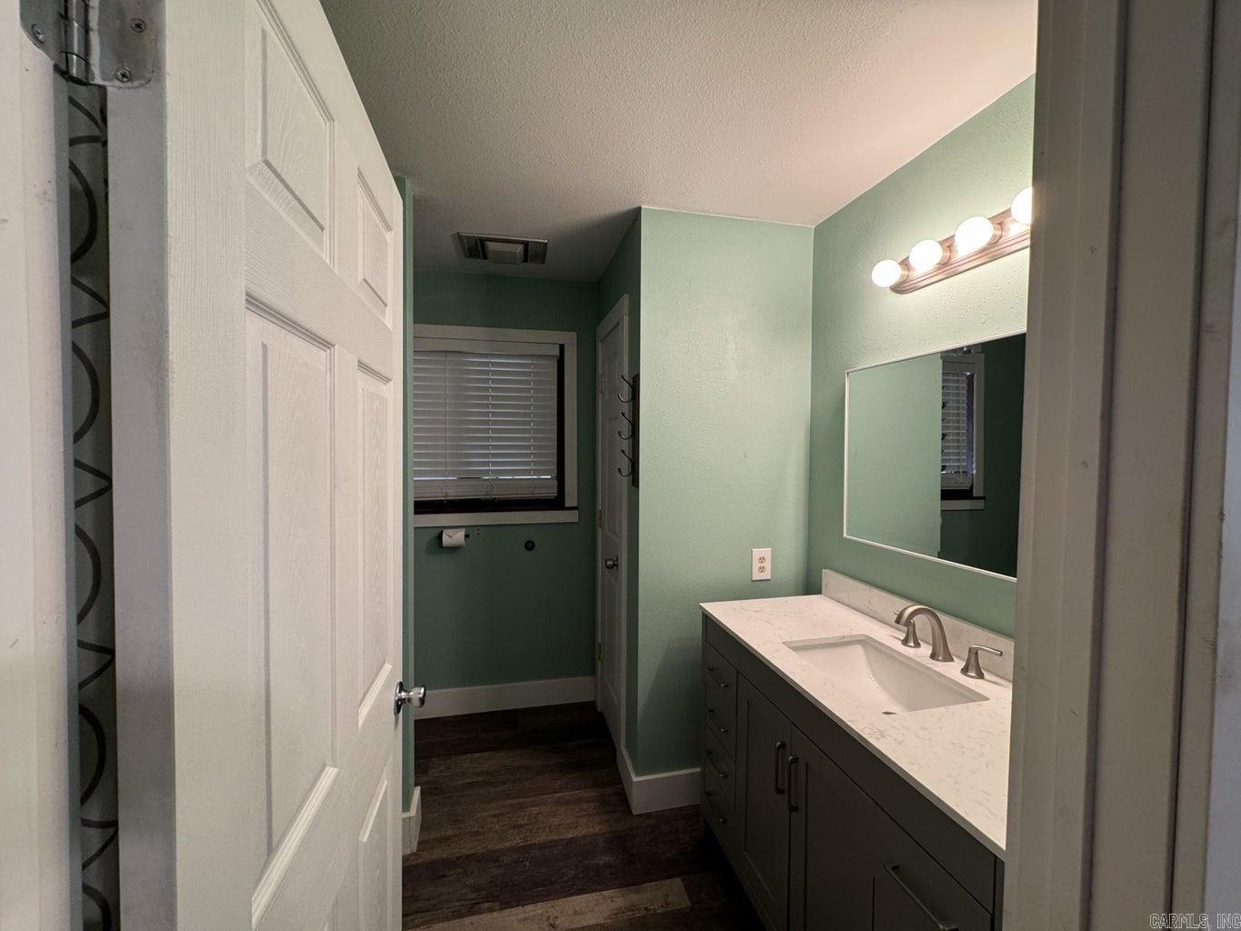 1211 S Edgewater  Horseshoe Bend, AR