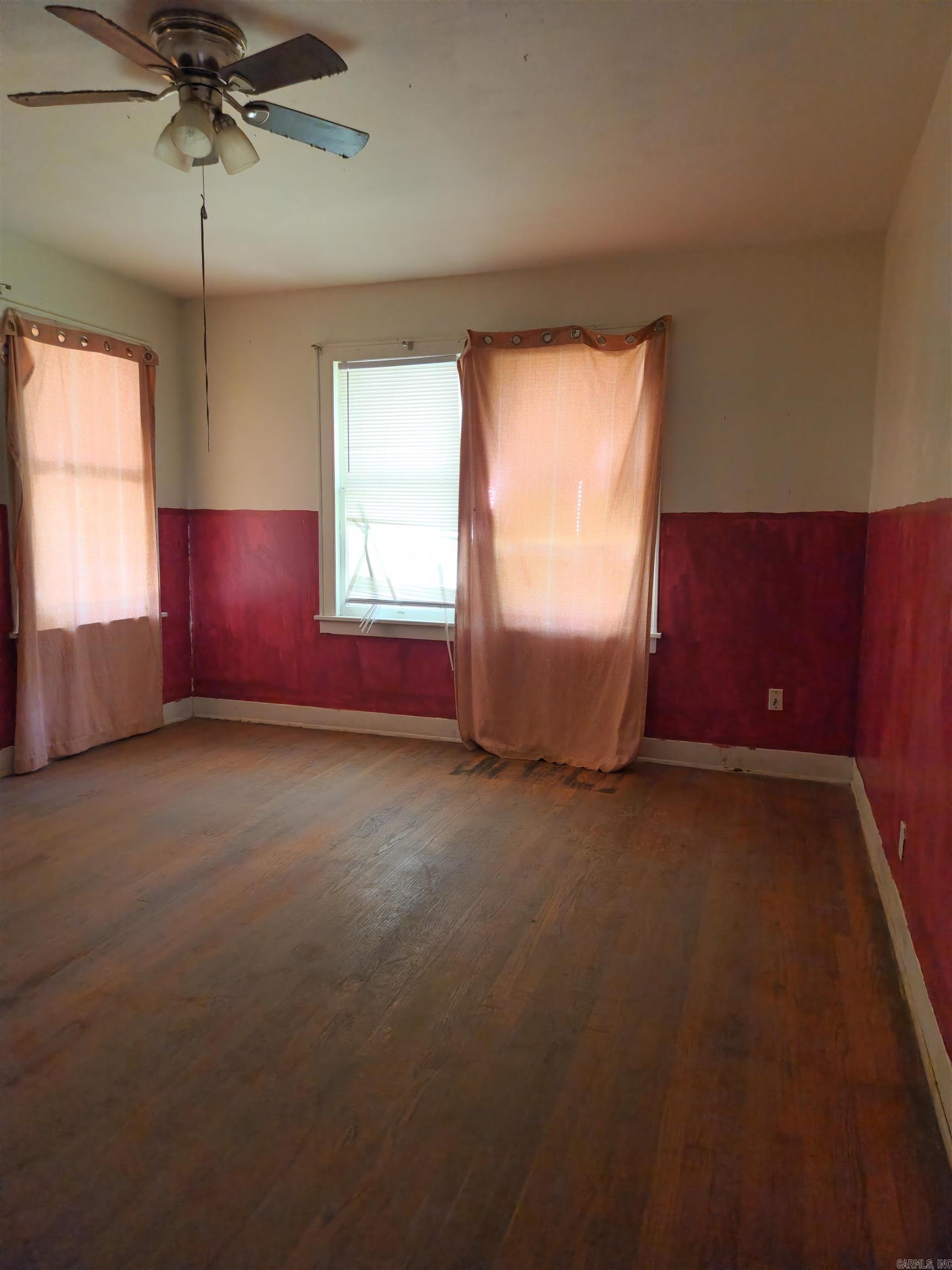 210 W 18TH Avenue Pine Bluff, AR 71603